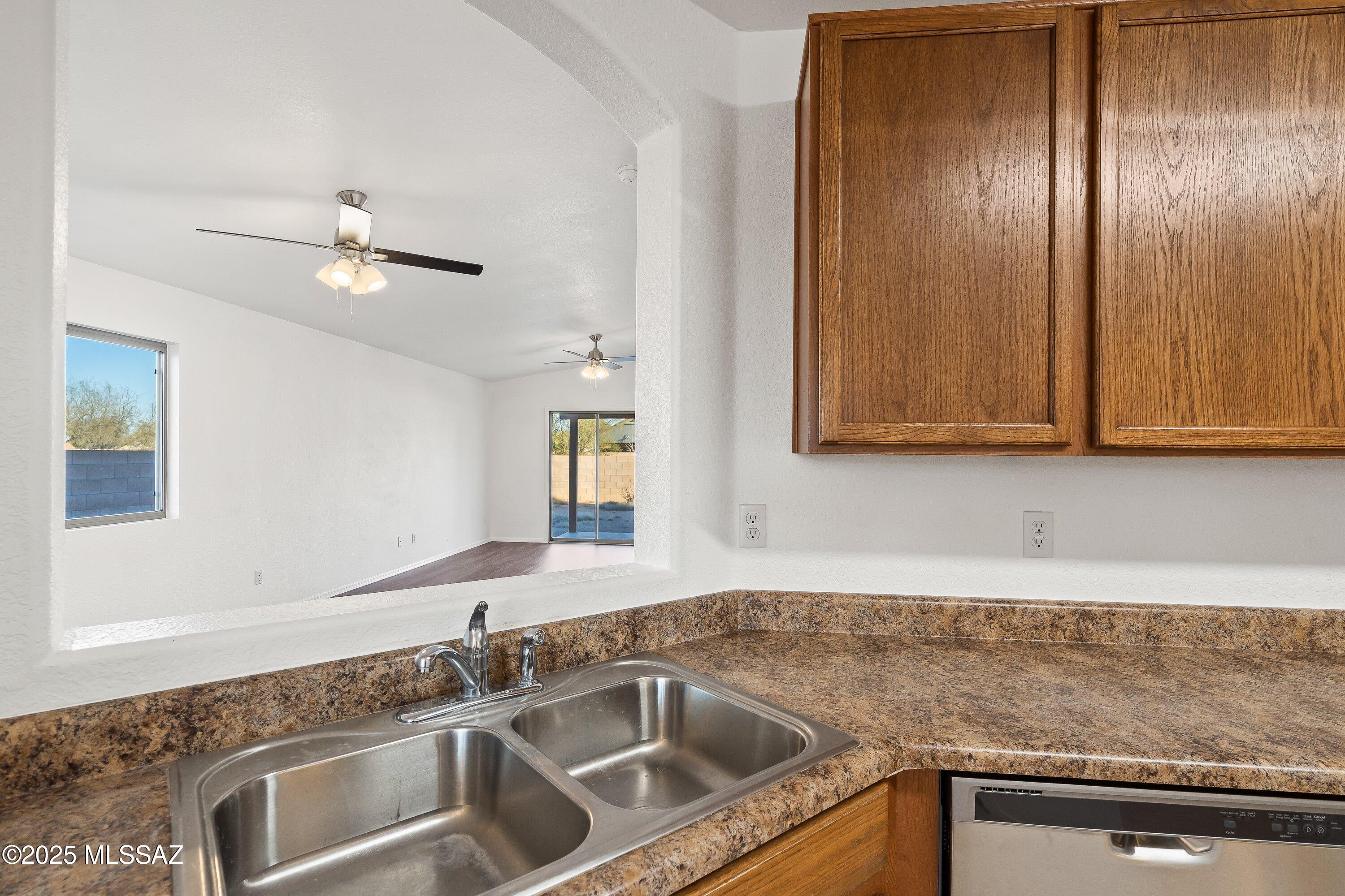 Camino Verde Estates II (1-204) - Residential Lease