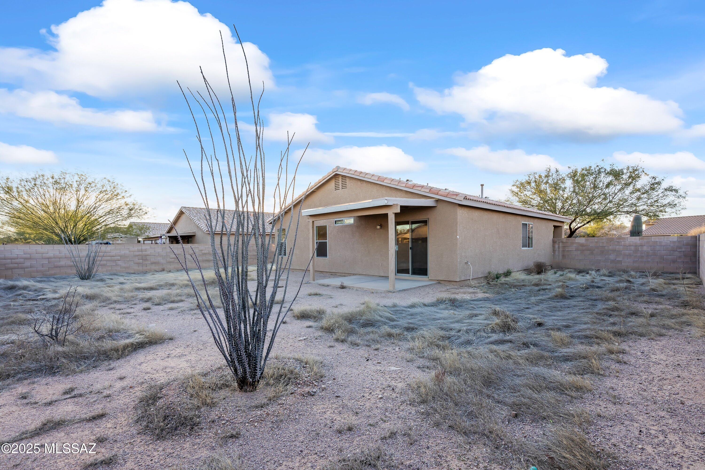 Camino Verde Estates II (1-204) - Residential Lease