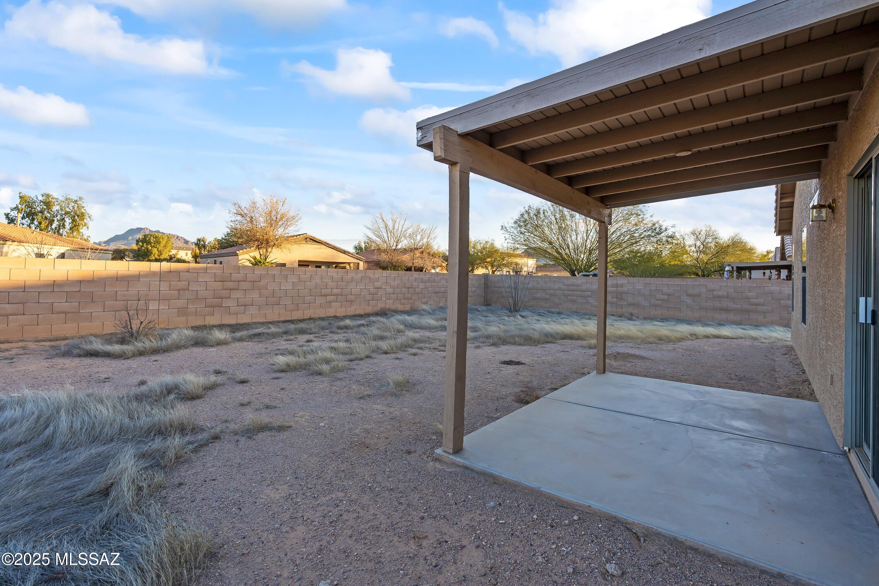 Camino Verde Estates II (1-204) - Residential Lease