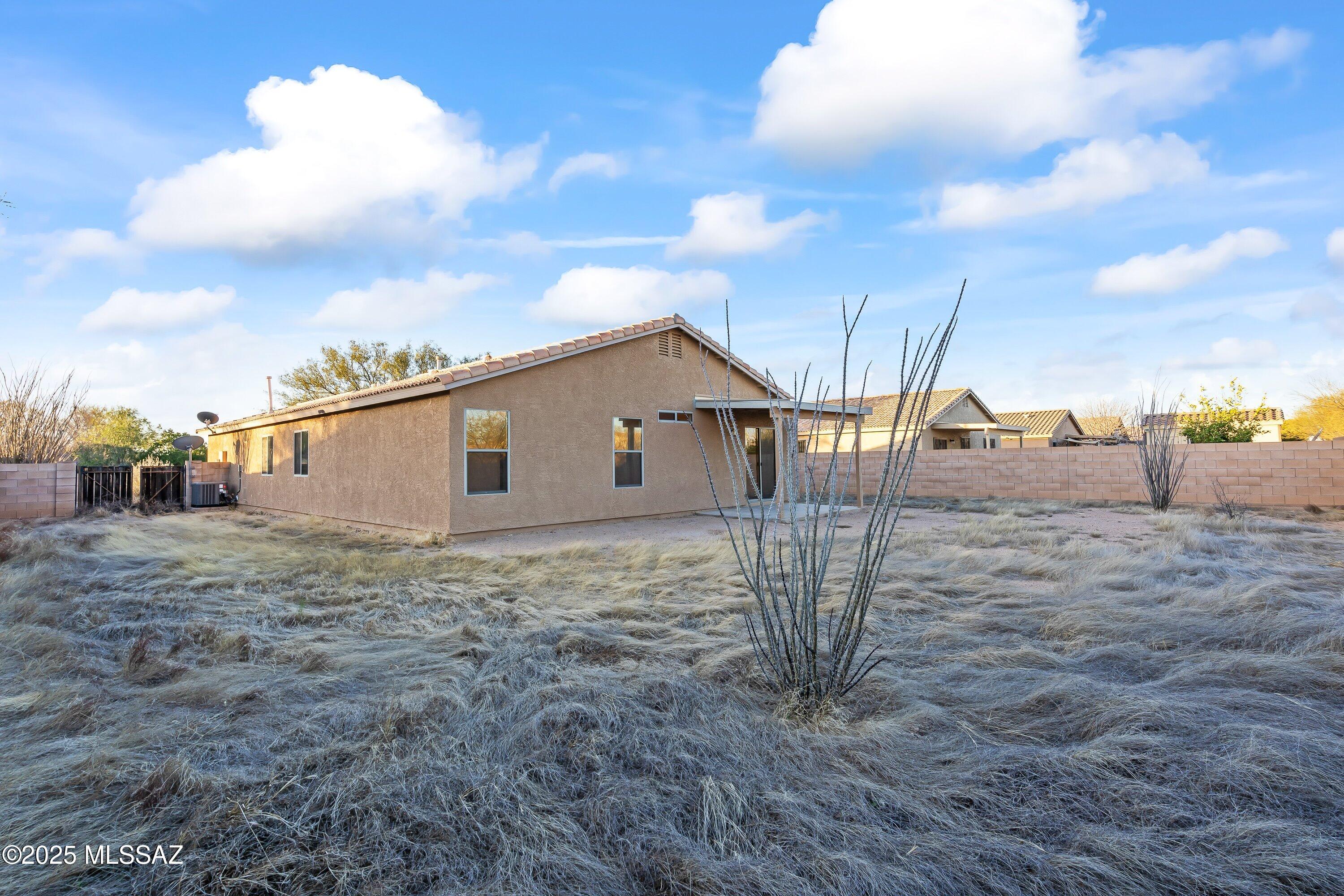 Camino Verde Estates II (1-204) - Residential Lease