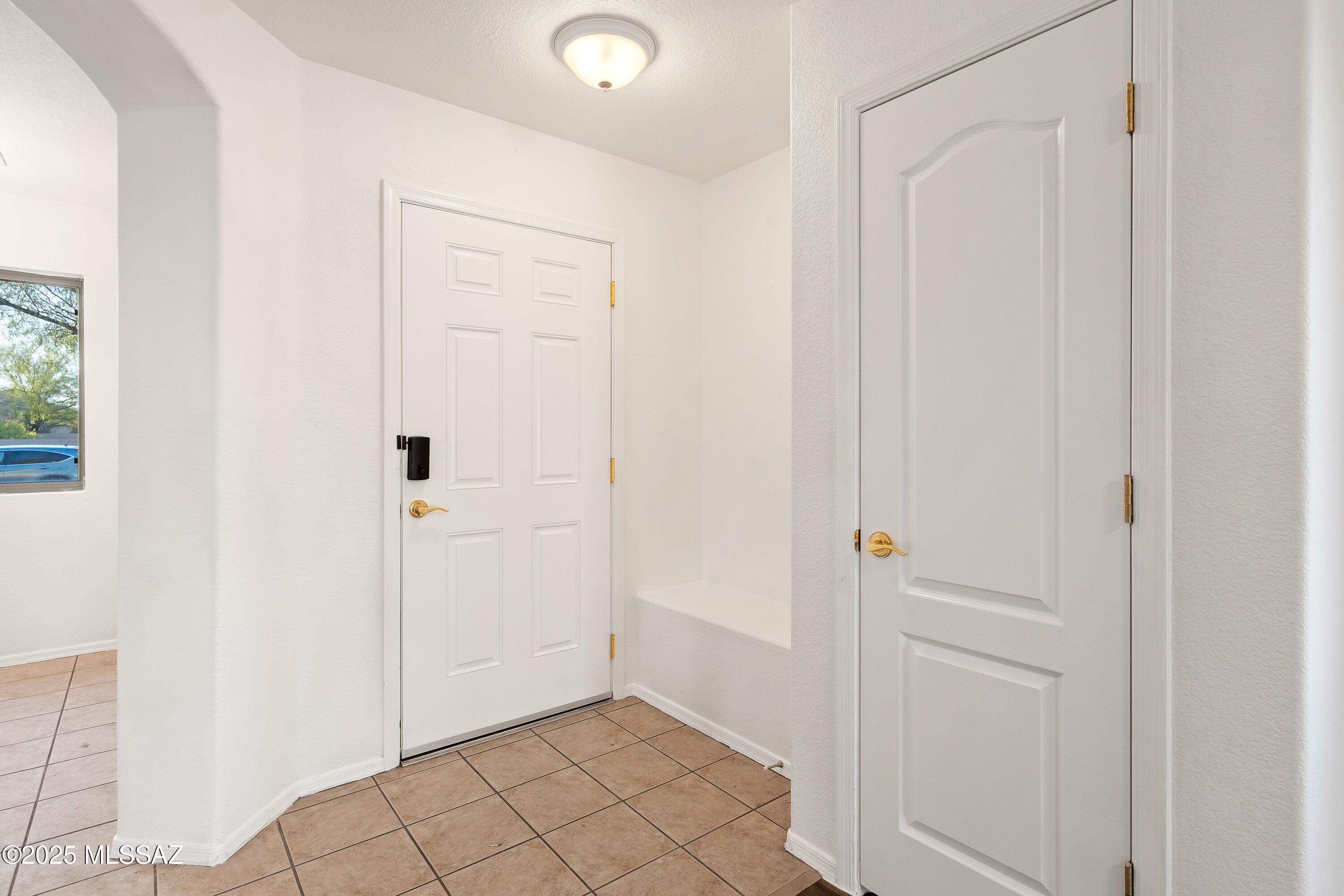 Camino Verde Estates II (1-204) - Residential Lease
