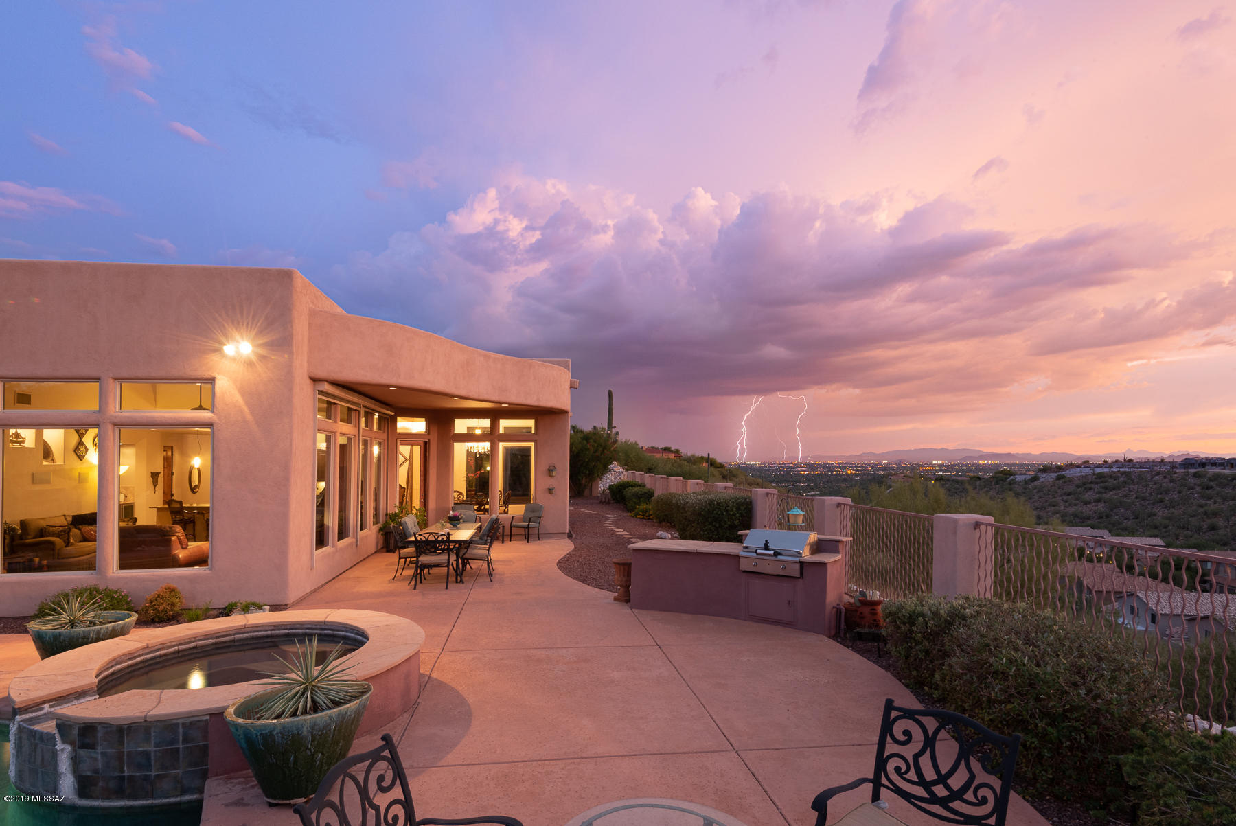 Sabino Mountain (1-290) - Residential