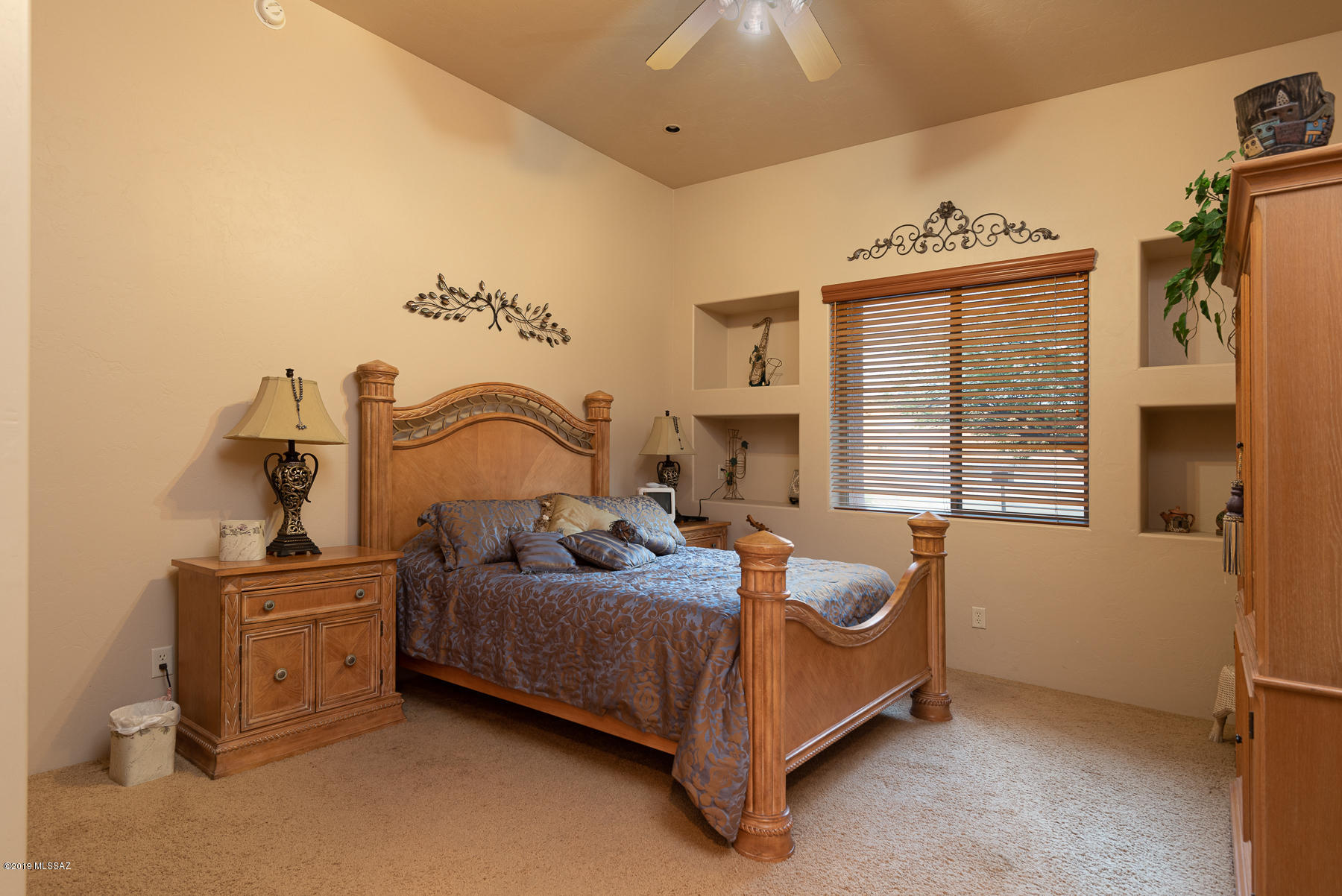 Sabino Mountain (1-290) - Residential