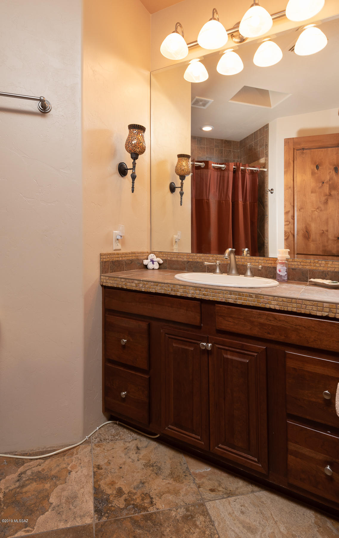 Sabino Mountain (1-290) - Residential