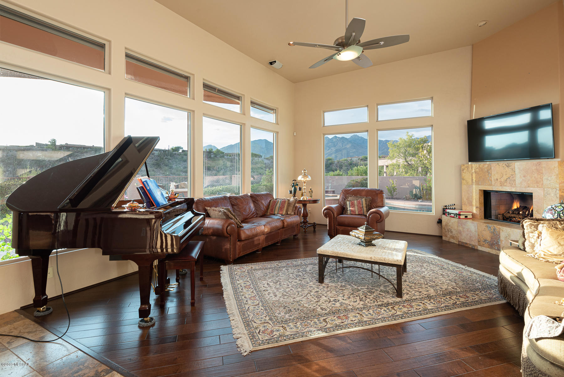 Sabino Mountain (1-290) - Residential