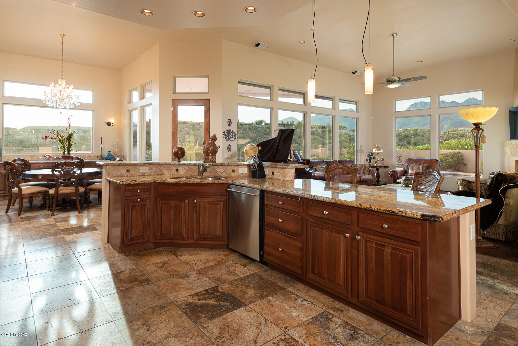 Sabino Mountain (1-290) - Residential