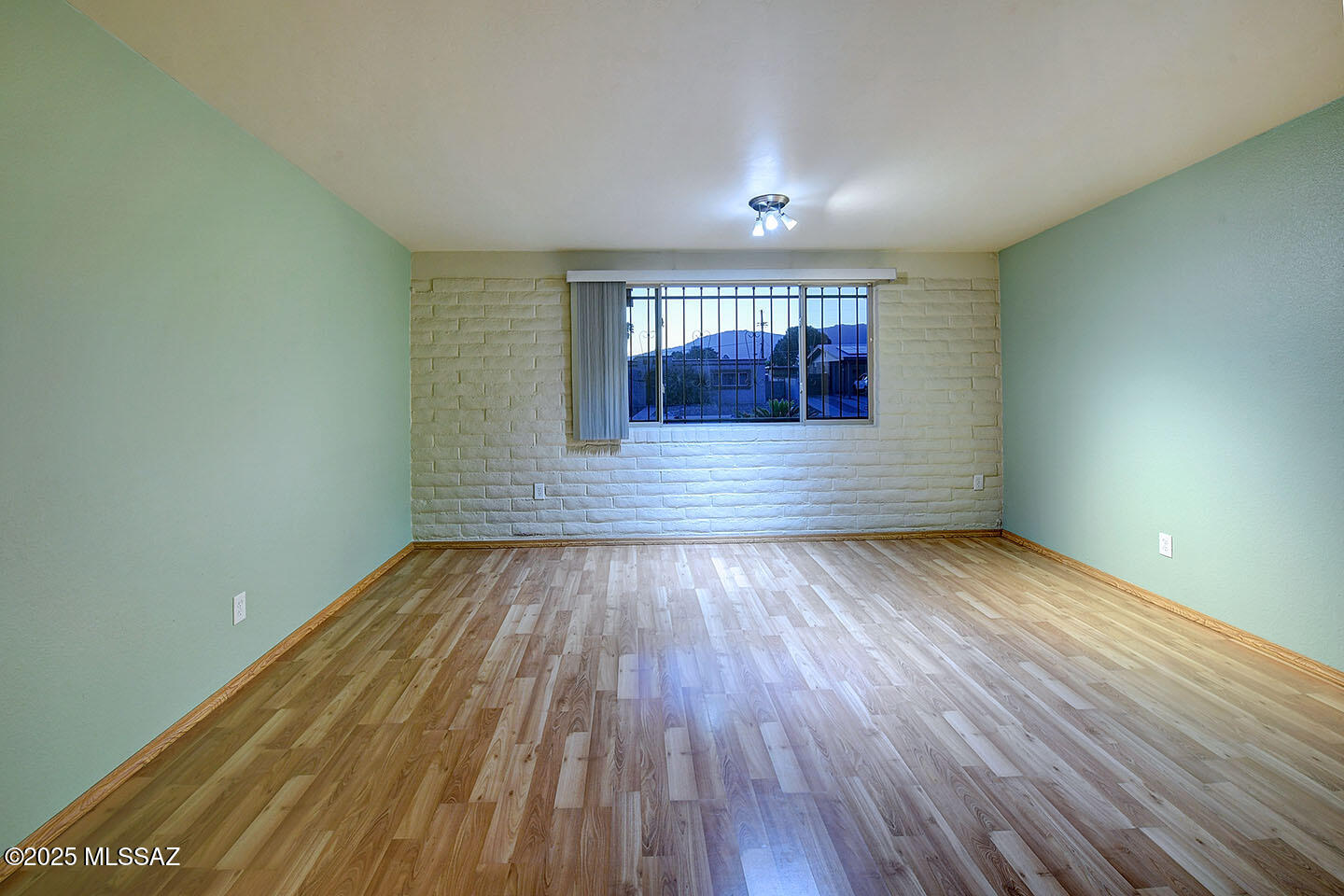 Eastern Hills BLKS 1  2  3 - Residential