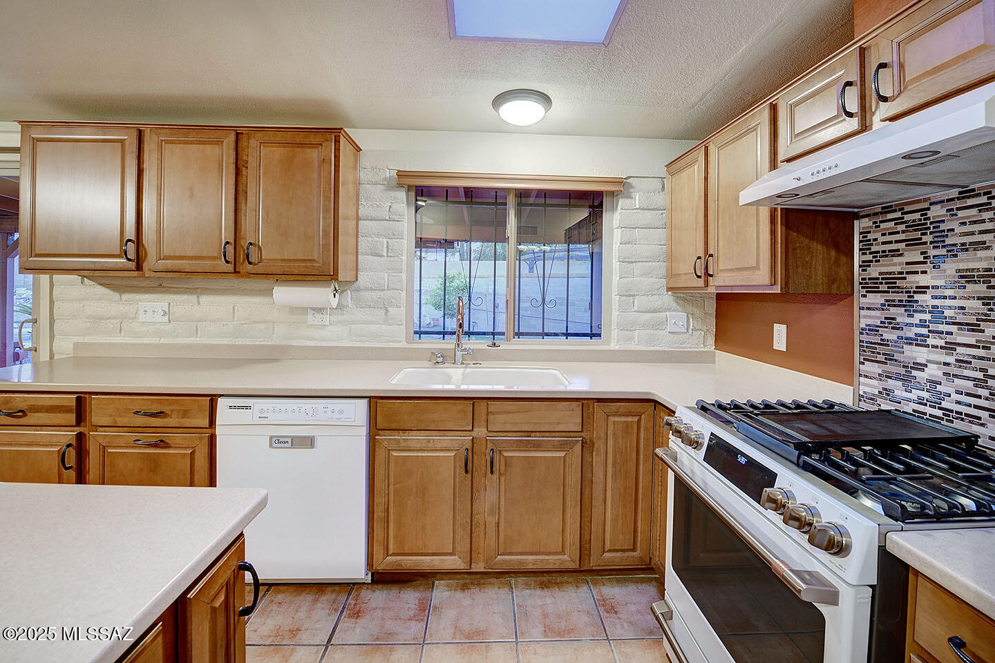 Eastern Hills BLKS 1  2  3 - Residential