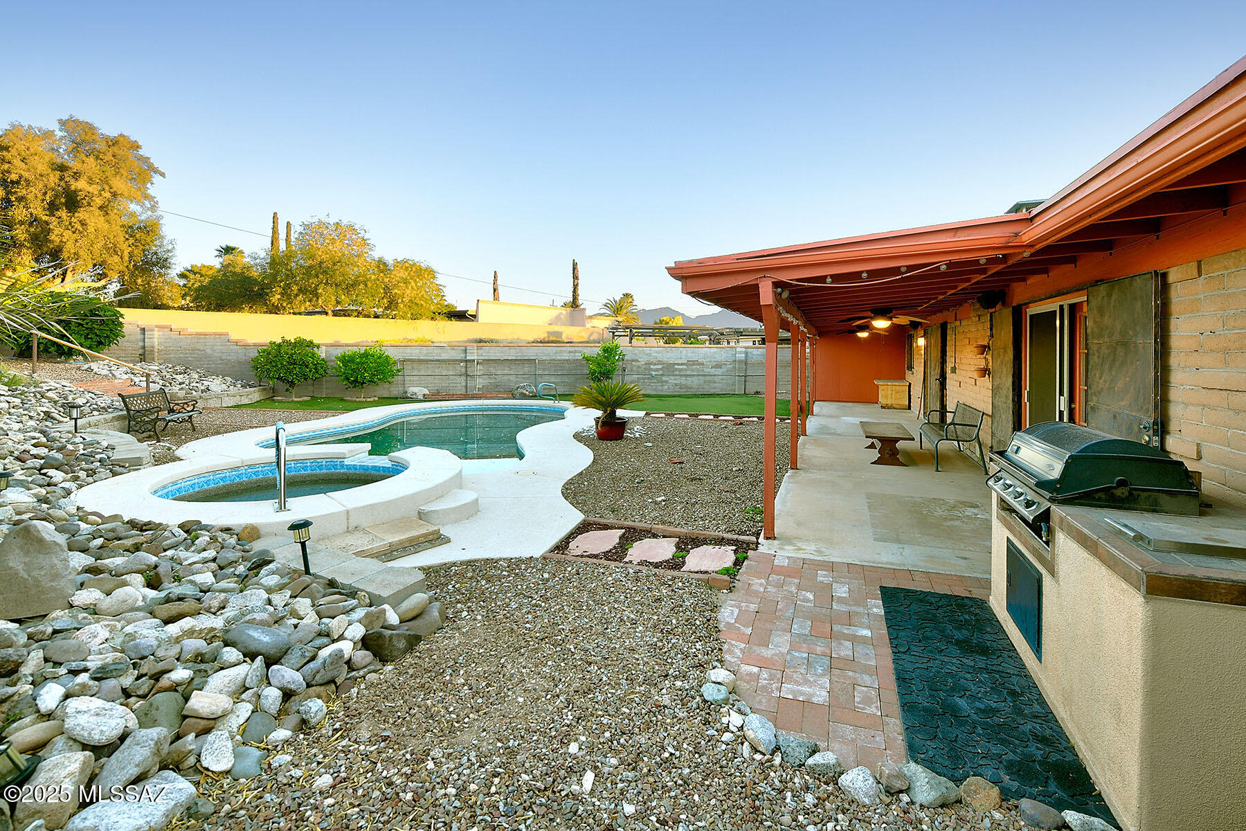 Eastern Hills BLKS 1  2  3 - Residential