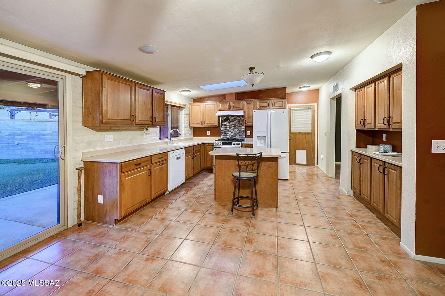Eastern Hills BLKS 1  2  3 - Residential