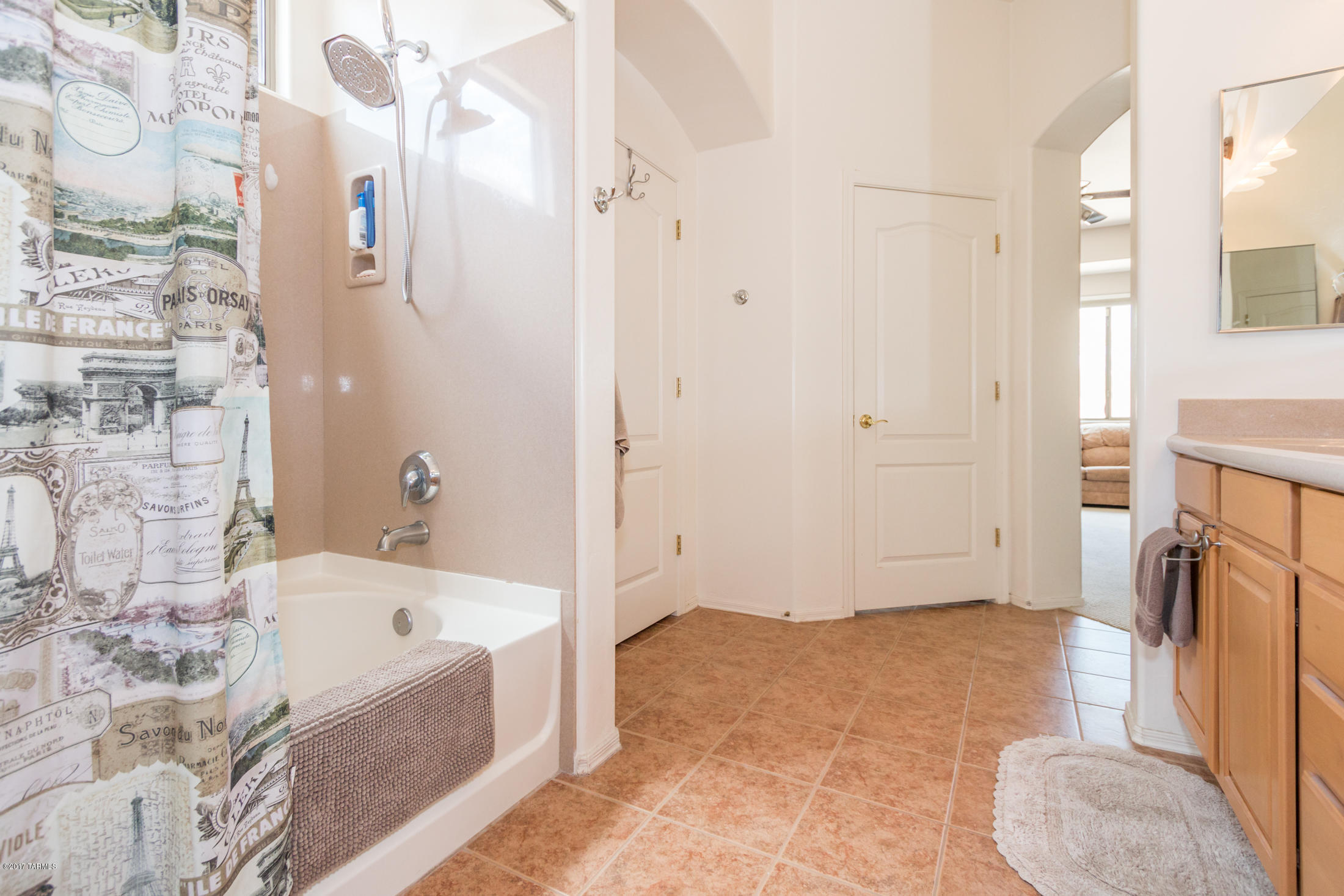 Continental Reserve Blk. 10 (1-69) - Residential