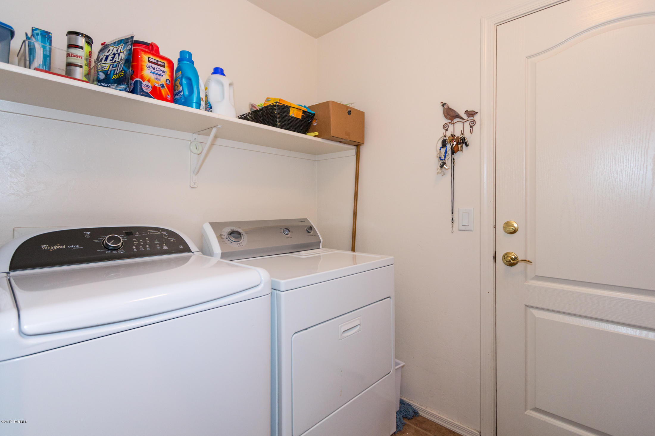 Continental Reserve Blk. 10 (1-69) - Residential