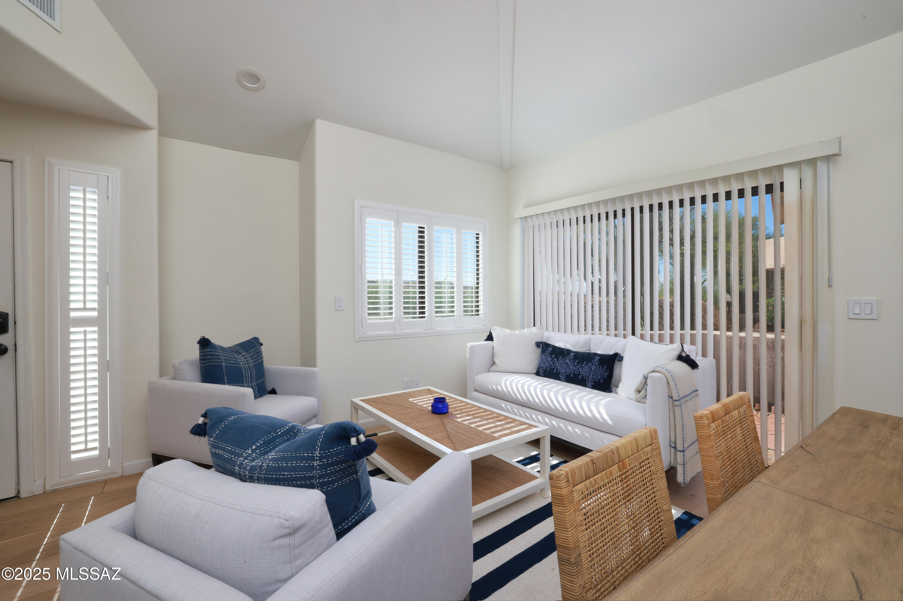 Condos At La Paloma (The) - Residential