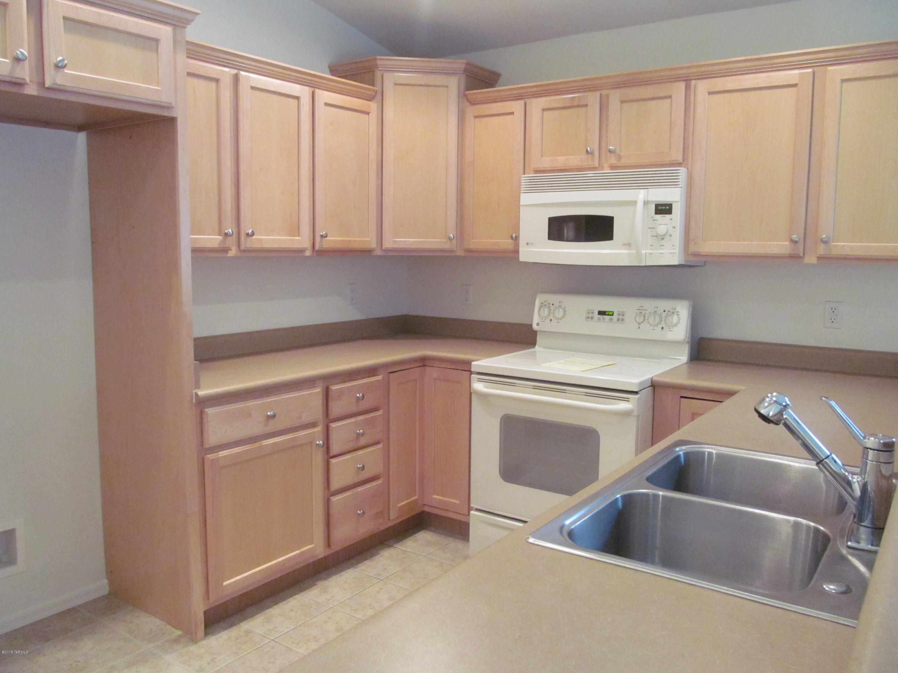 Desert Willow Estates (1-110) - Residential Lease