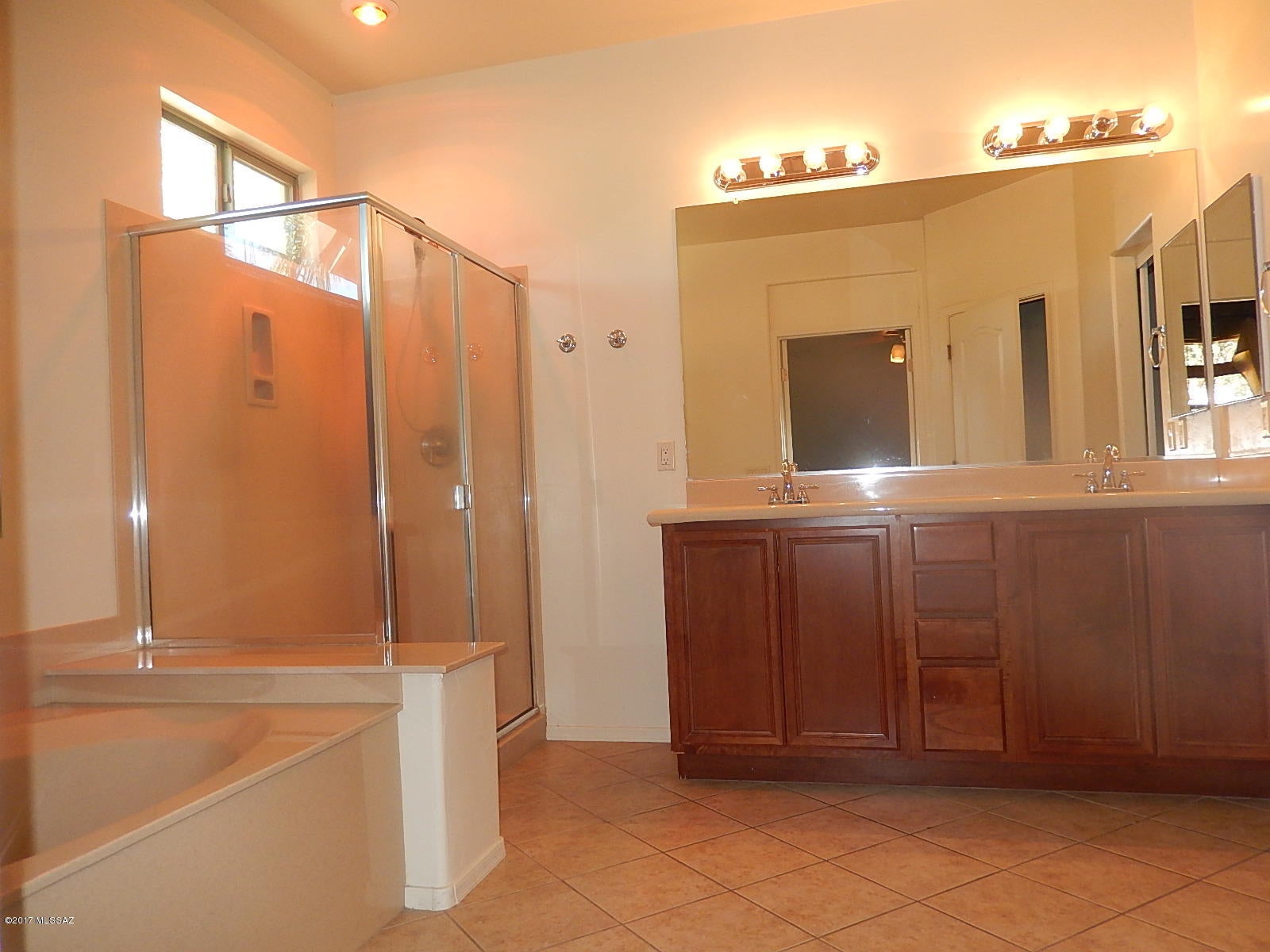 Somerset Canyon Neighborhood 10, Par. X,Y - Residential Lease