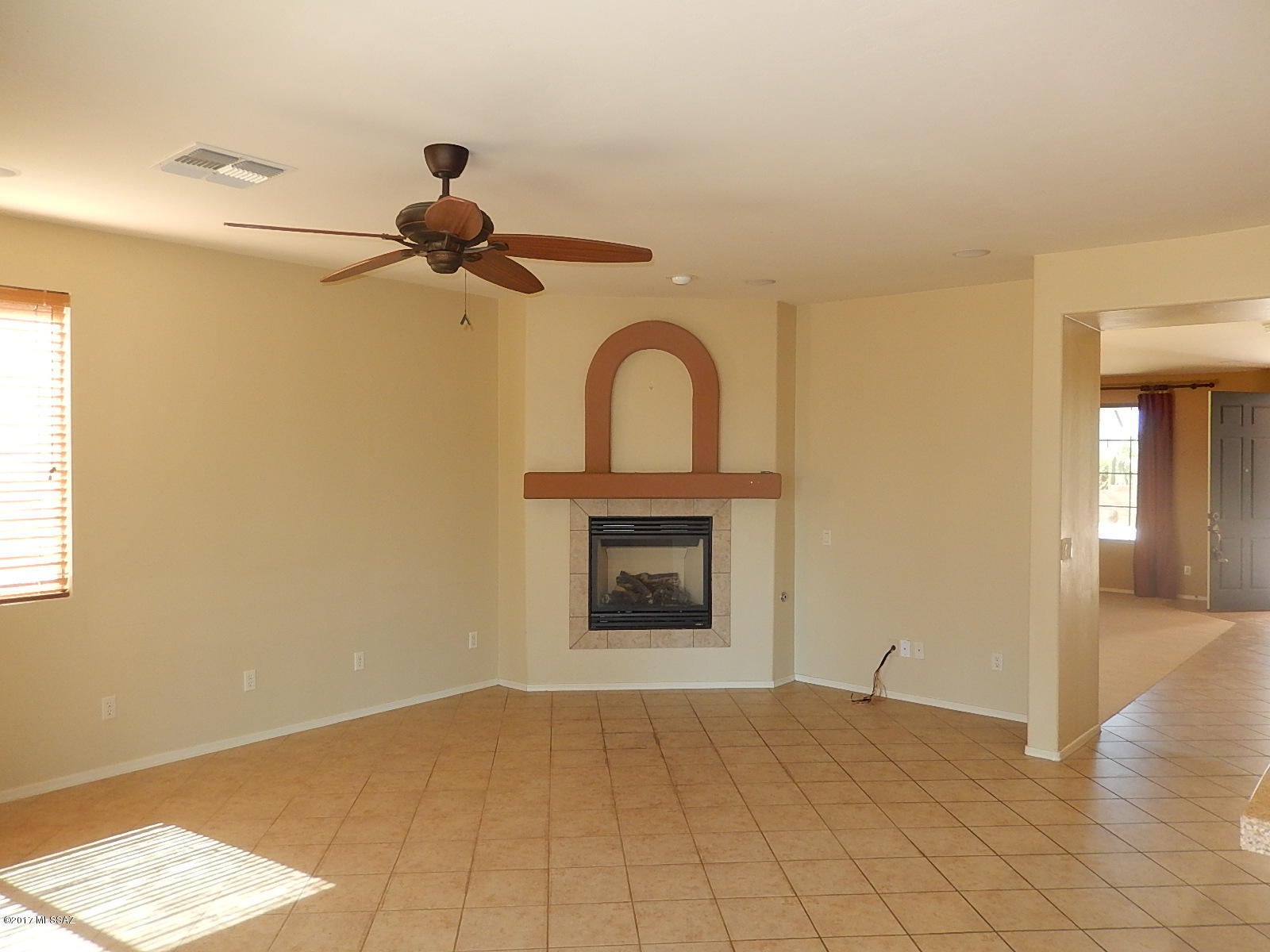 Somerset Canyon Neighborhood 10, Par. X,Y - Residential Lease