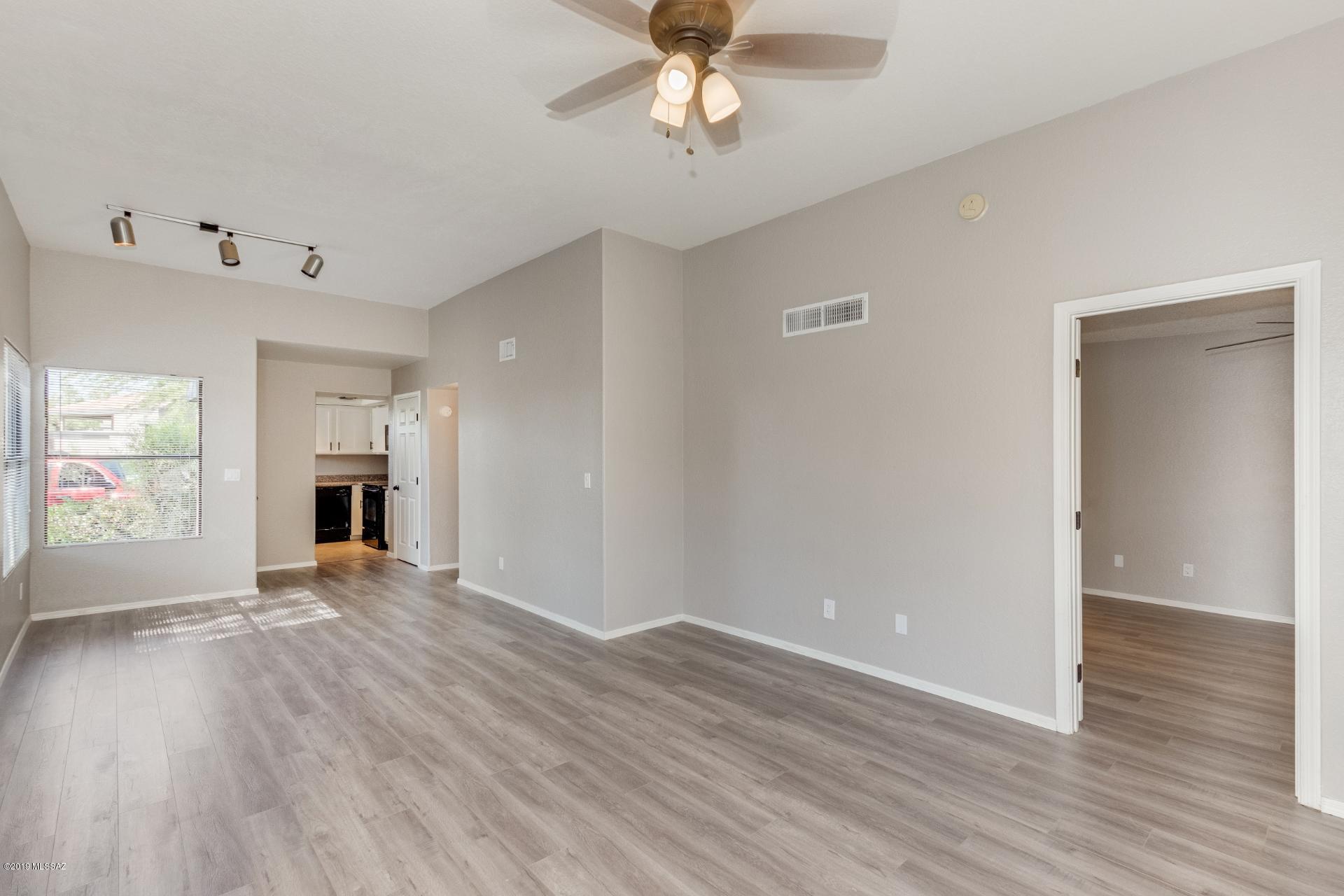 Greens at Ventana Canyon - Residential