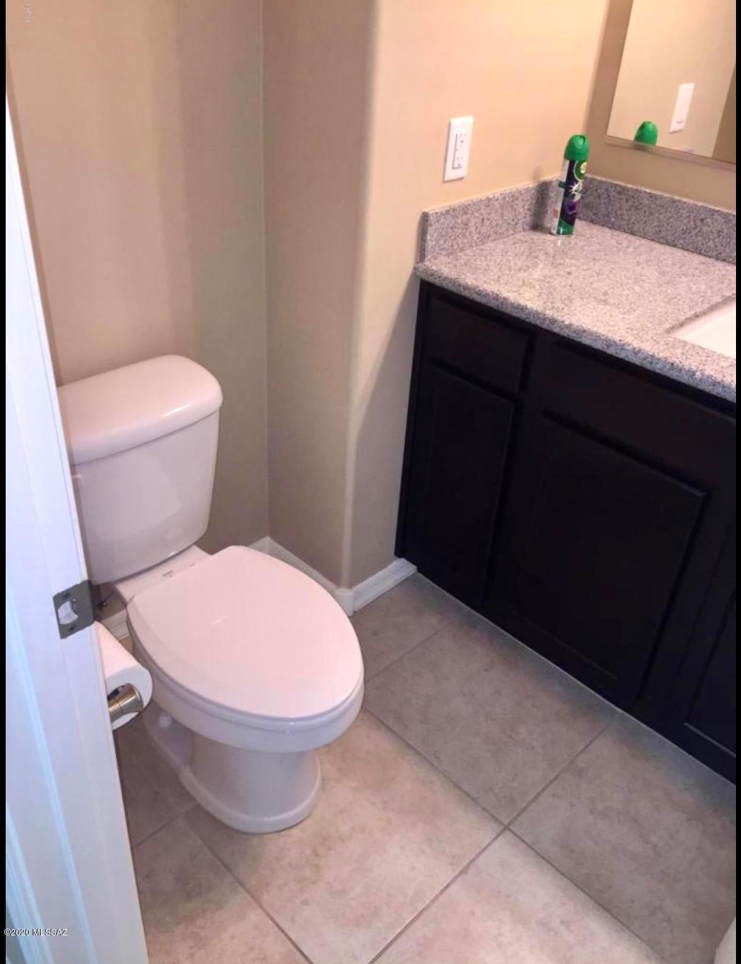 Presidios at Rancho Sahuarita (1-927) - Residential Lease