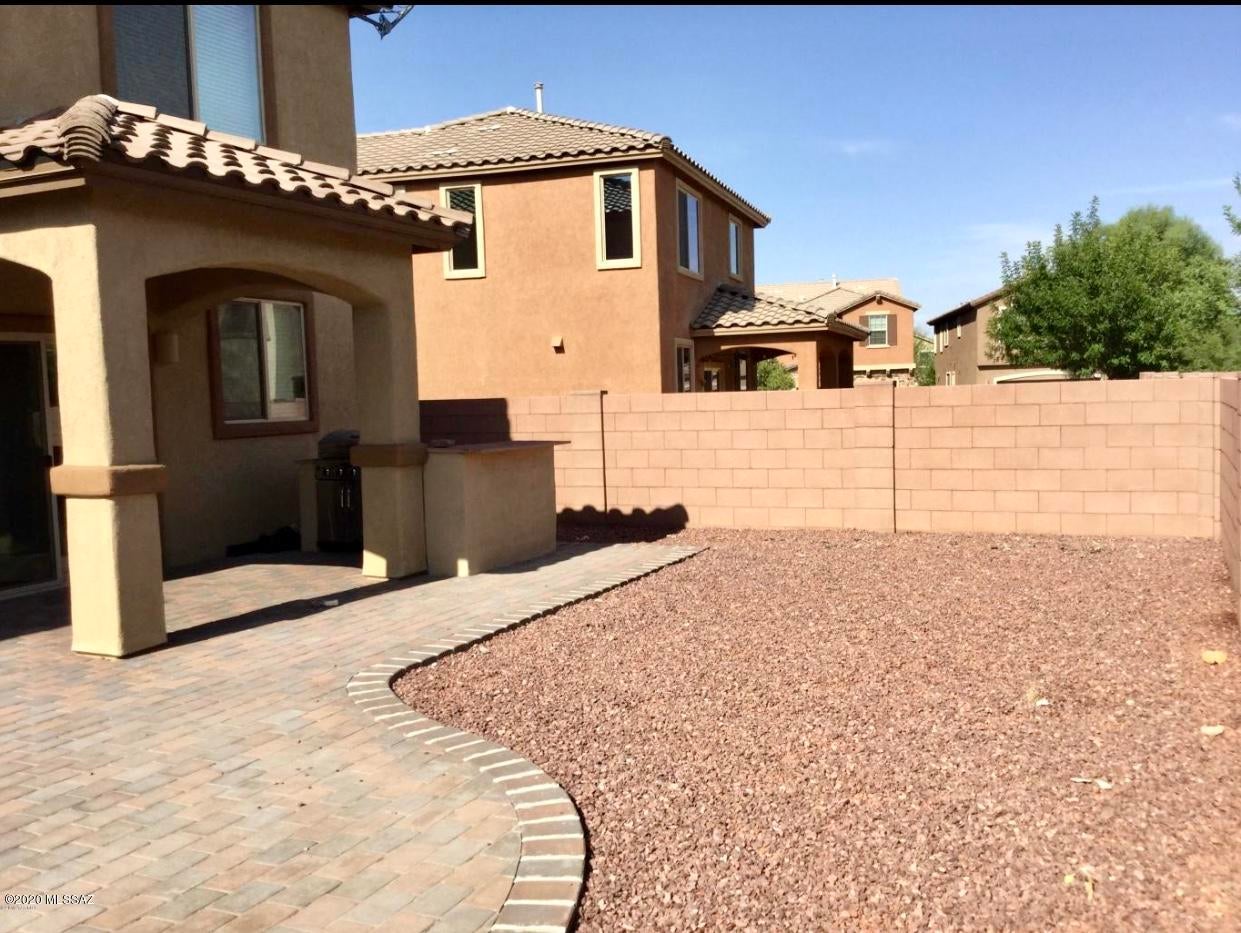 Presidios at Rancho Sahuarita (1-927) - Residential Lease