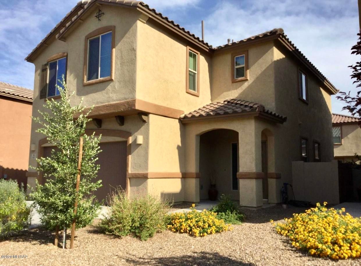 Remarkable 2 Story, 3 BR, 3bathHome in Saguarita.  Built in 2014.  Upgrades, high ceiling s, granite counter top, stained cabinets, 2nd floor laundry and spacious bedrooms.  Located in community that provides lake activities, miles of walking and bike paths.  Appliances included.