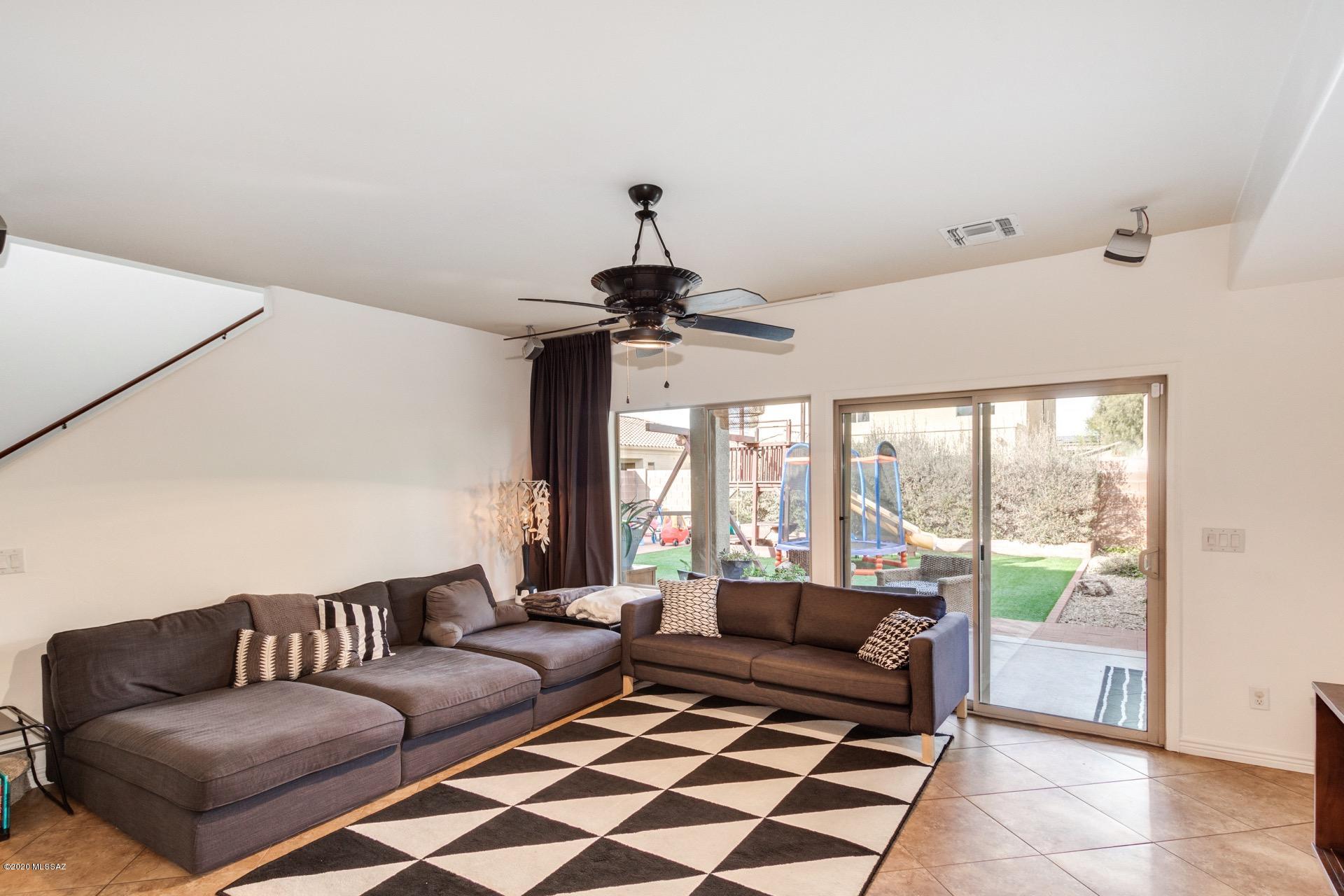 Encanto Del Lago (1-82) - Residential