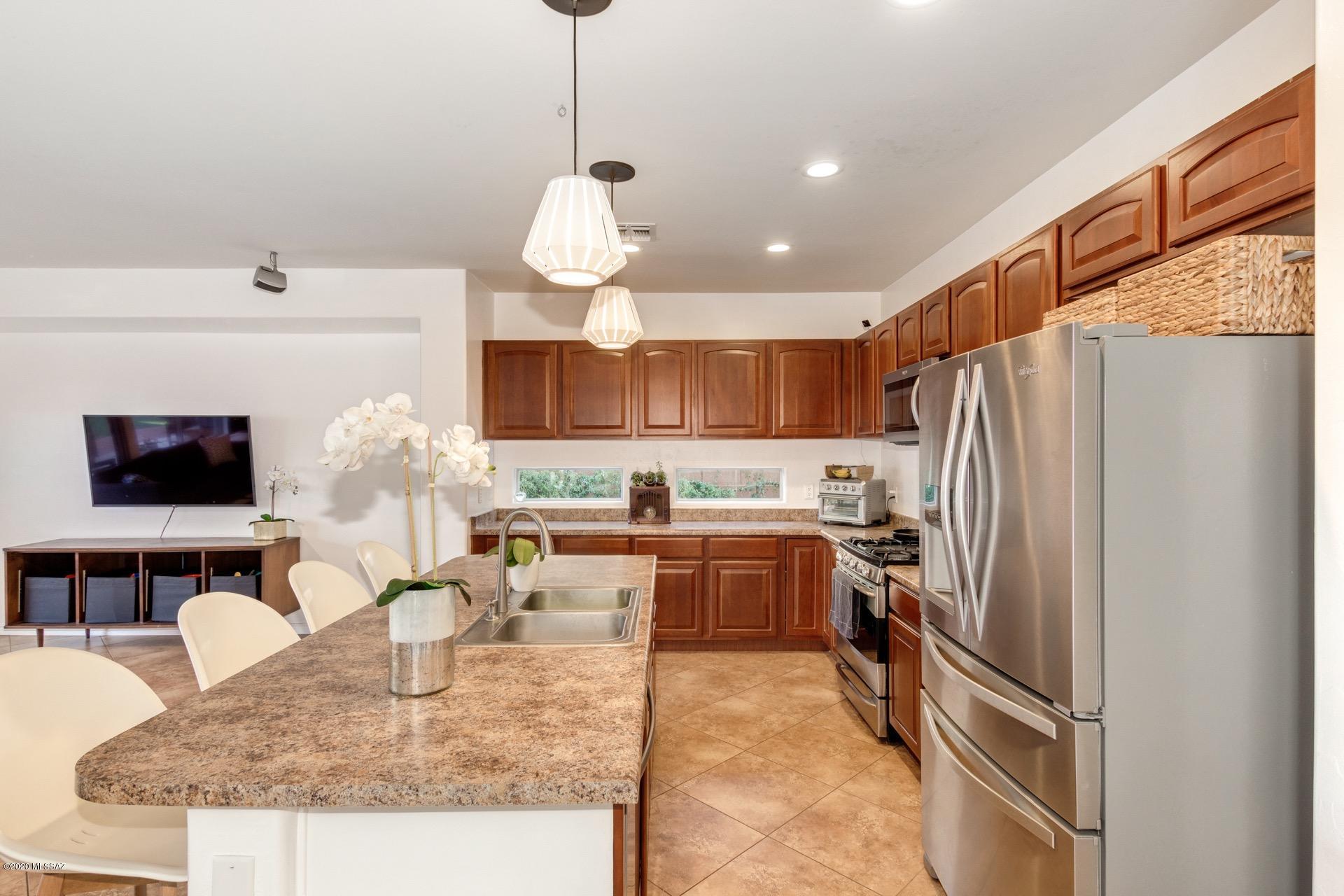 Encanto Del Lago (1-82) - Residential