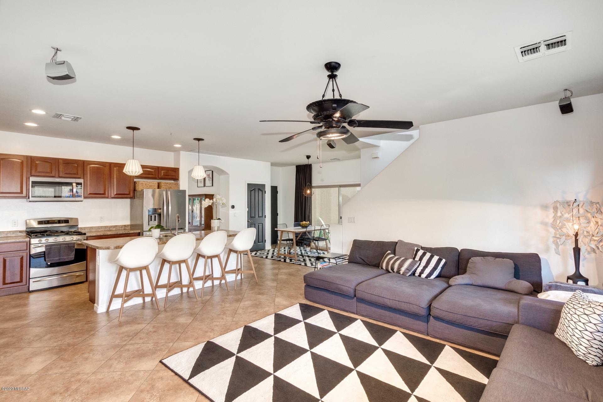 Encanto Del Lago (1-82) - Residential