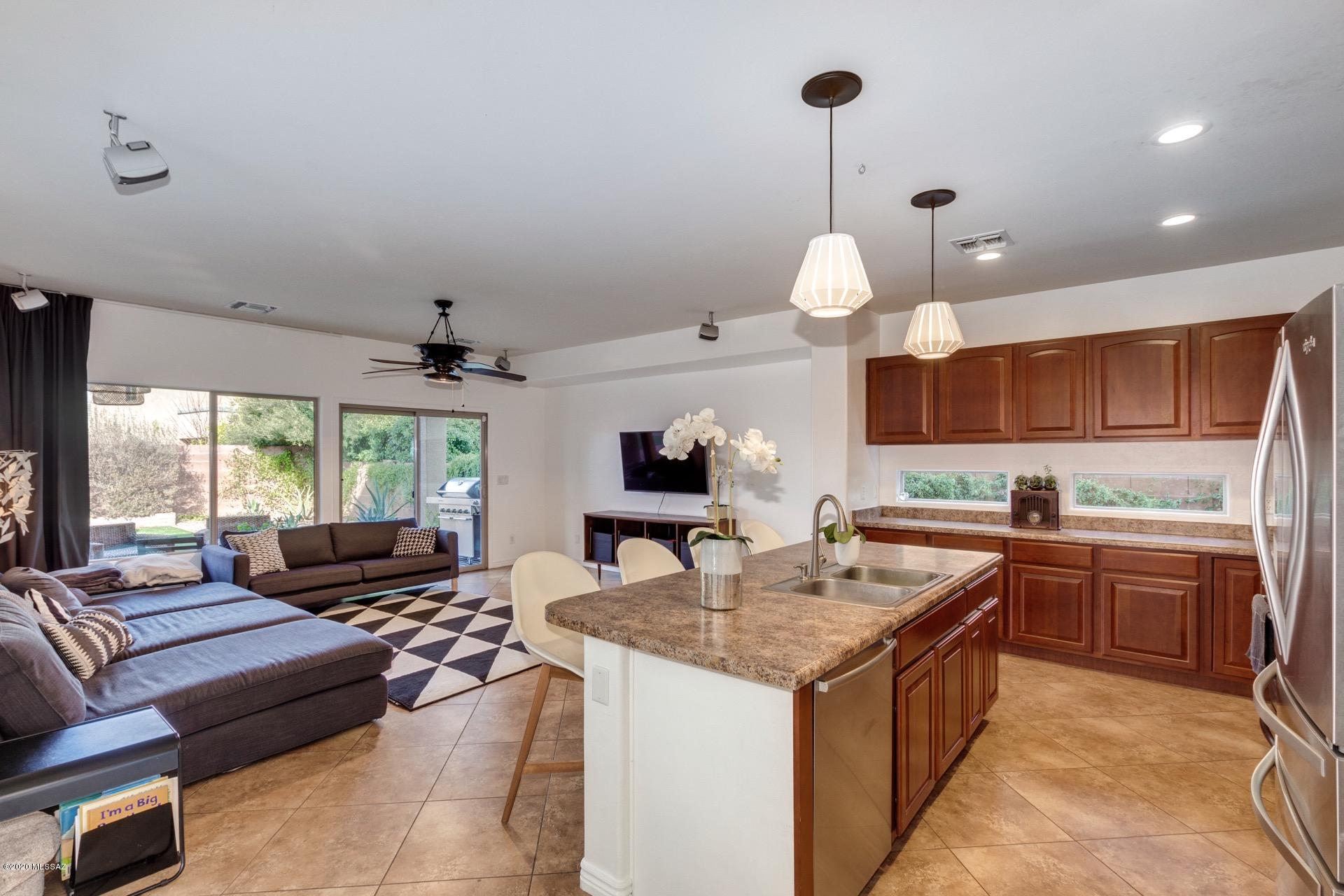 Encanto Del Lago (1-82) - Residential