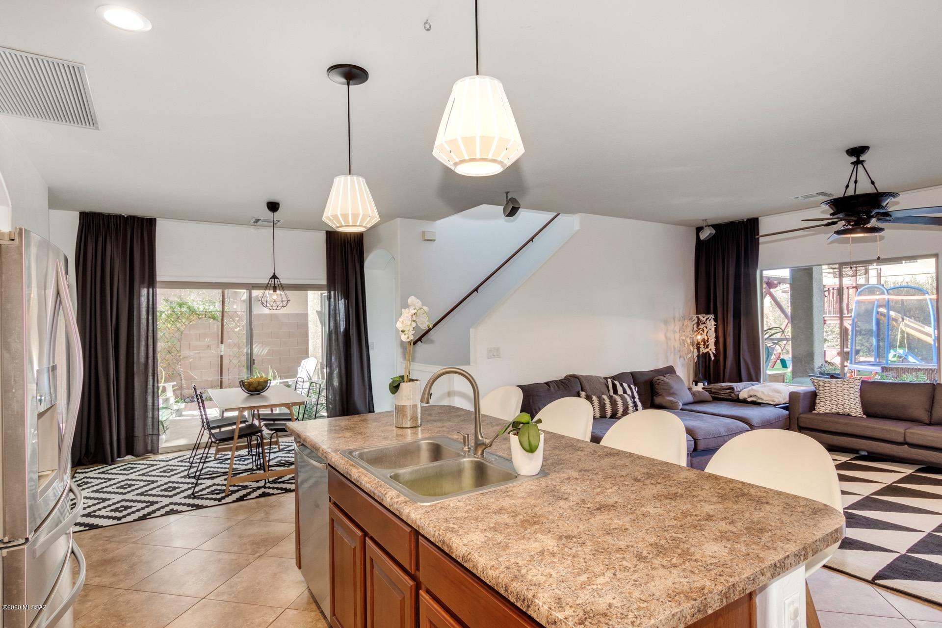 Encanto Del Lago (1-82) - Residential