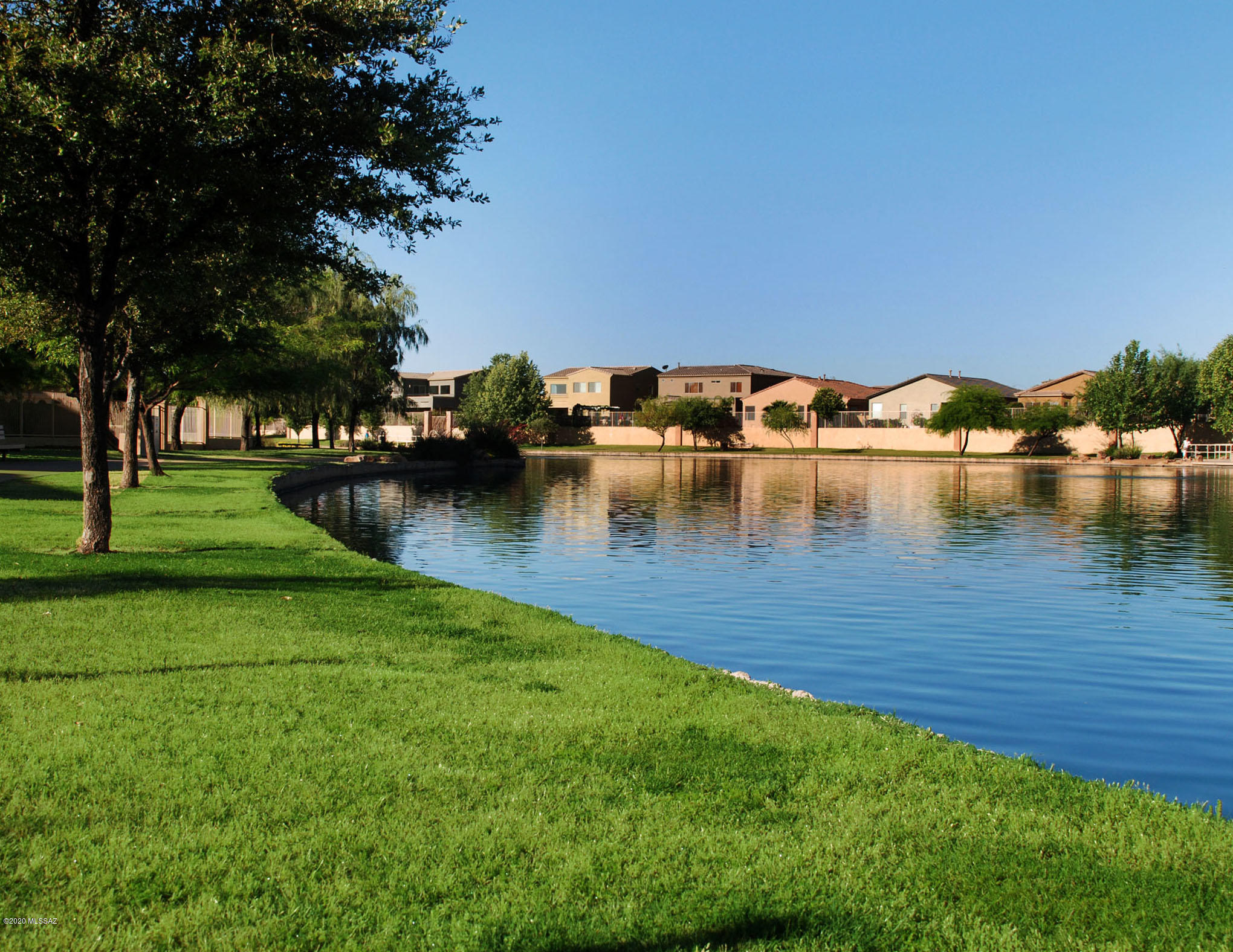 Encanto Del Lago (1-82) - Residential