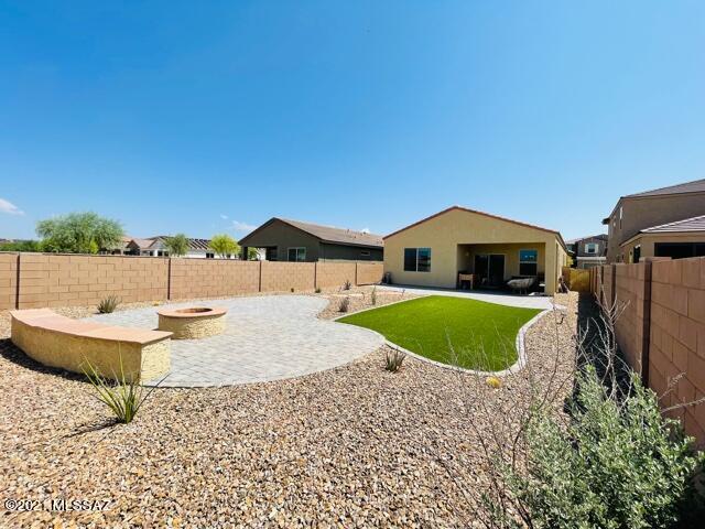 La Estancia De Tucson (1-330) - Residential Lease