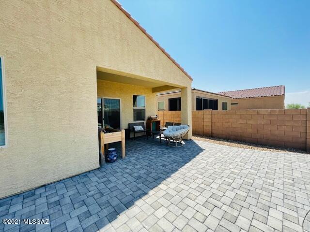 La Estancia De Tucson (1-330) - Residential Lease