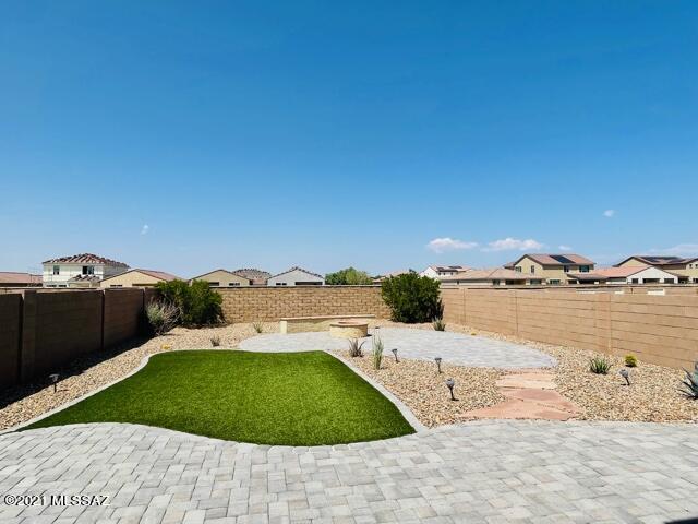 La Estancia De Tucson (1-330) - Residential Lease