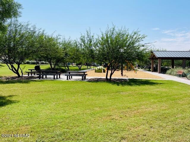 La Estancia De Tucson (1-330) - Residential Lease