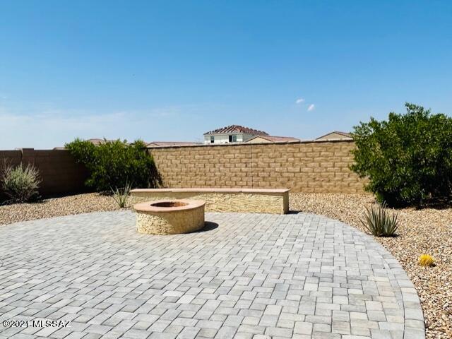 La Estancia De Tucson (1-330) - Residential Lease