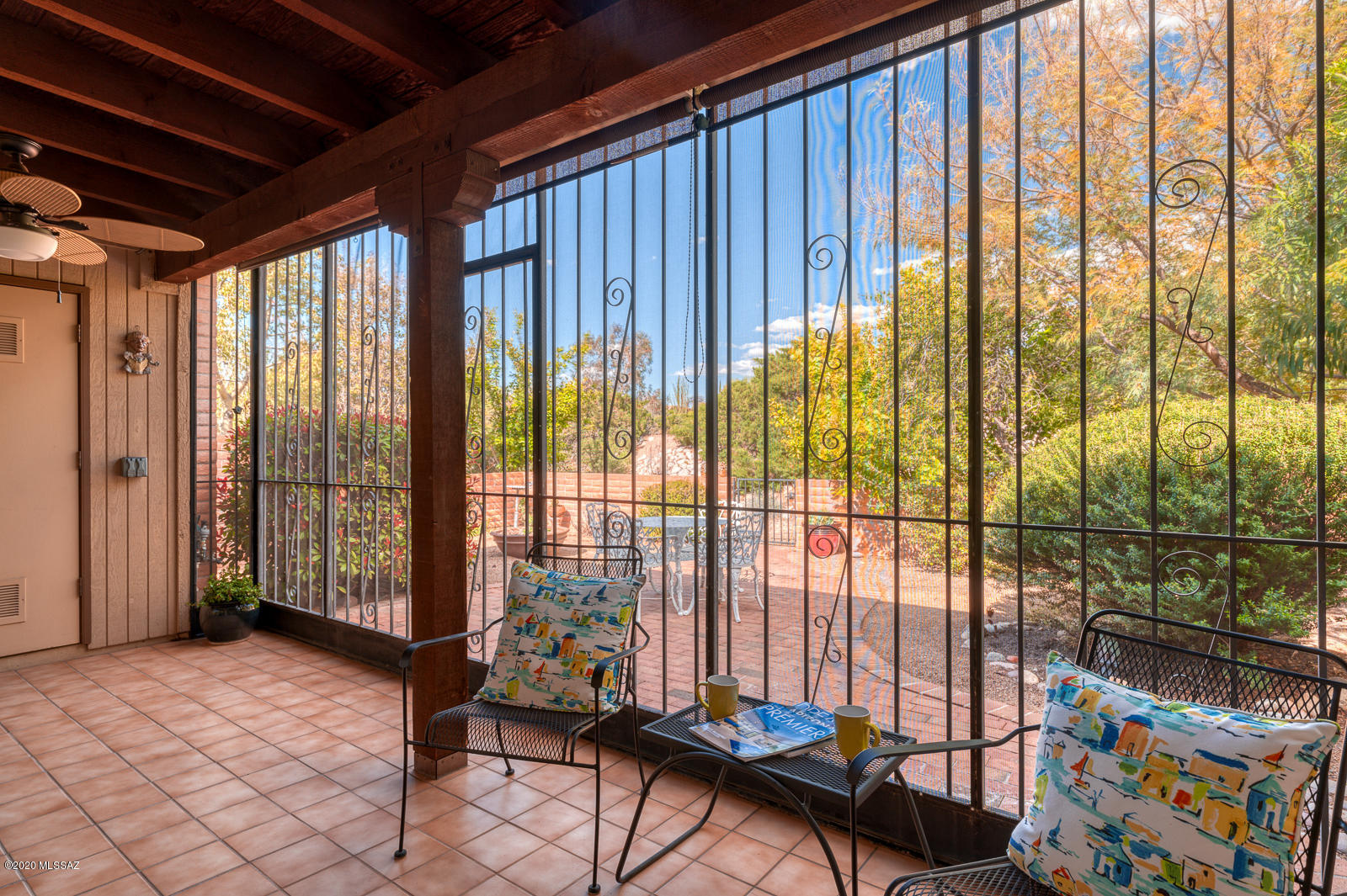 La Cholla Hills(1-313) - Residential