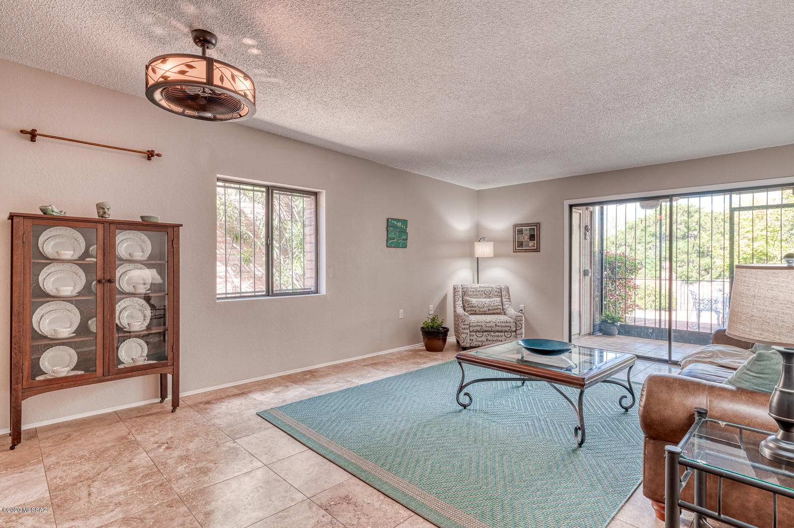 La Cholla Hills(1-313) - Residential