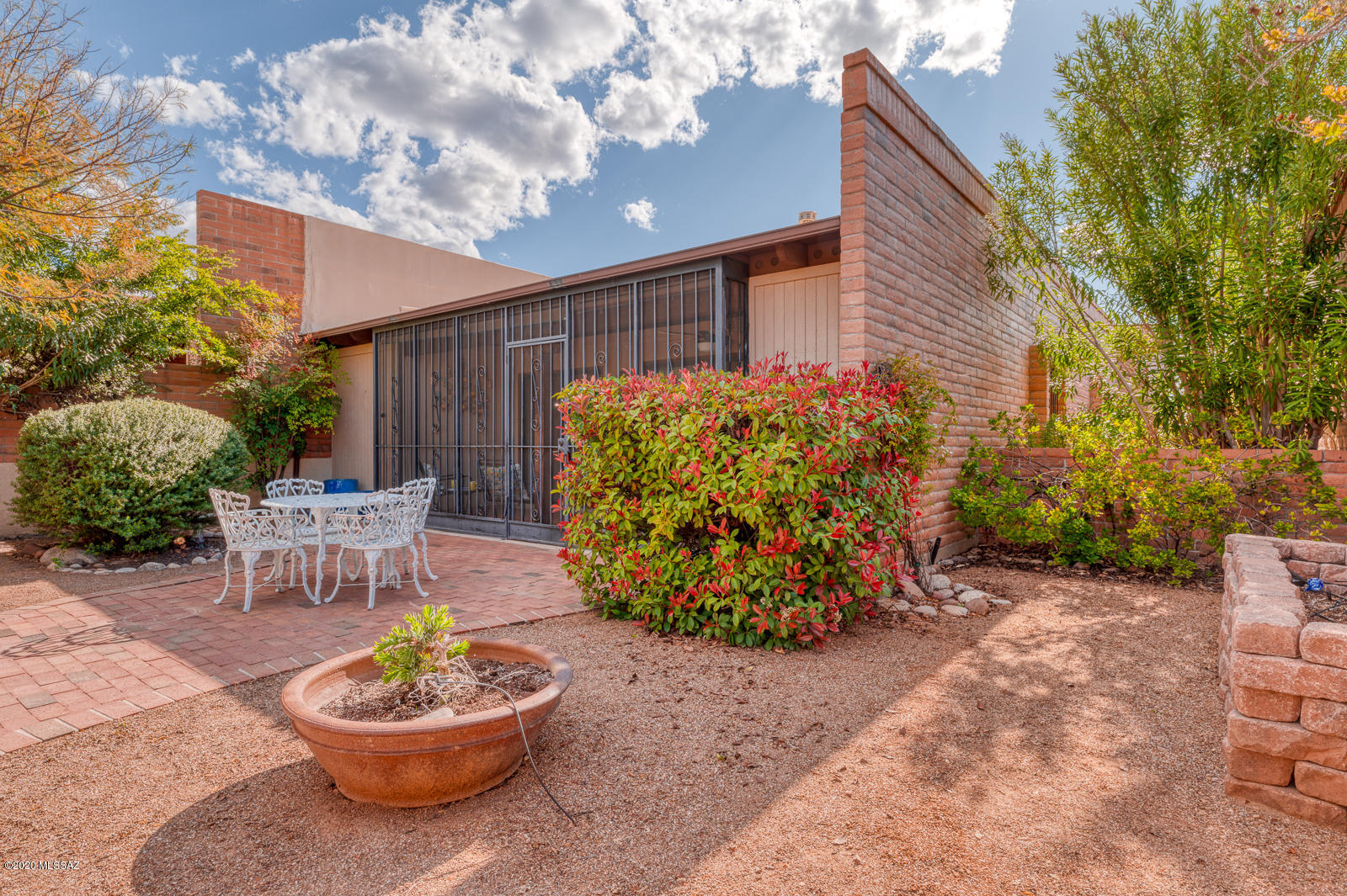 La Cholla Hills(1-313) - Residential
