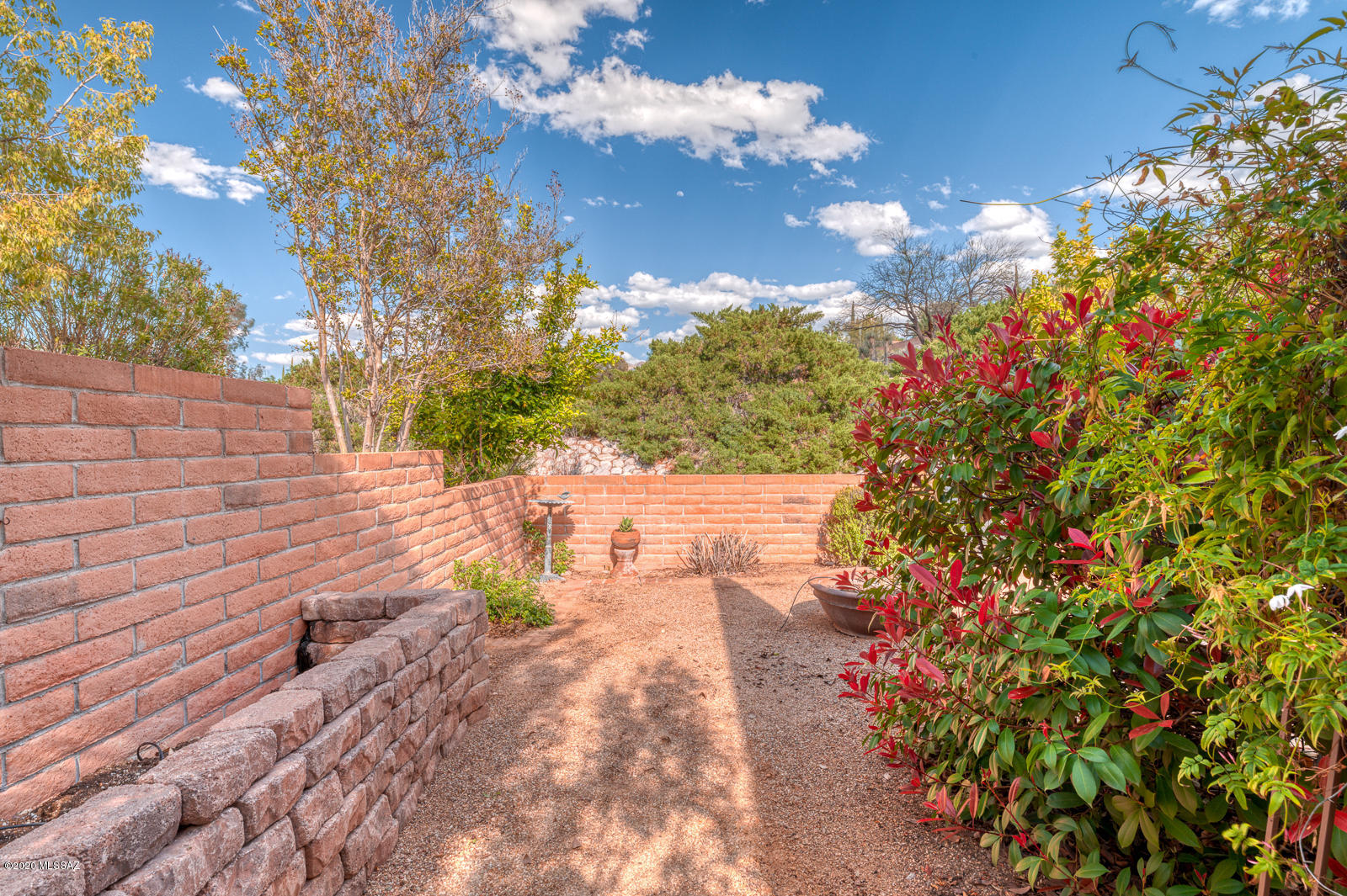 La Cholla Hills(1-313) - Residential