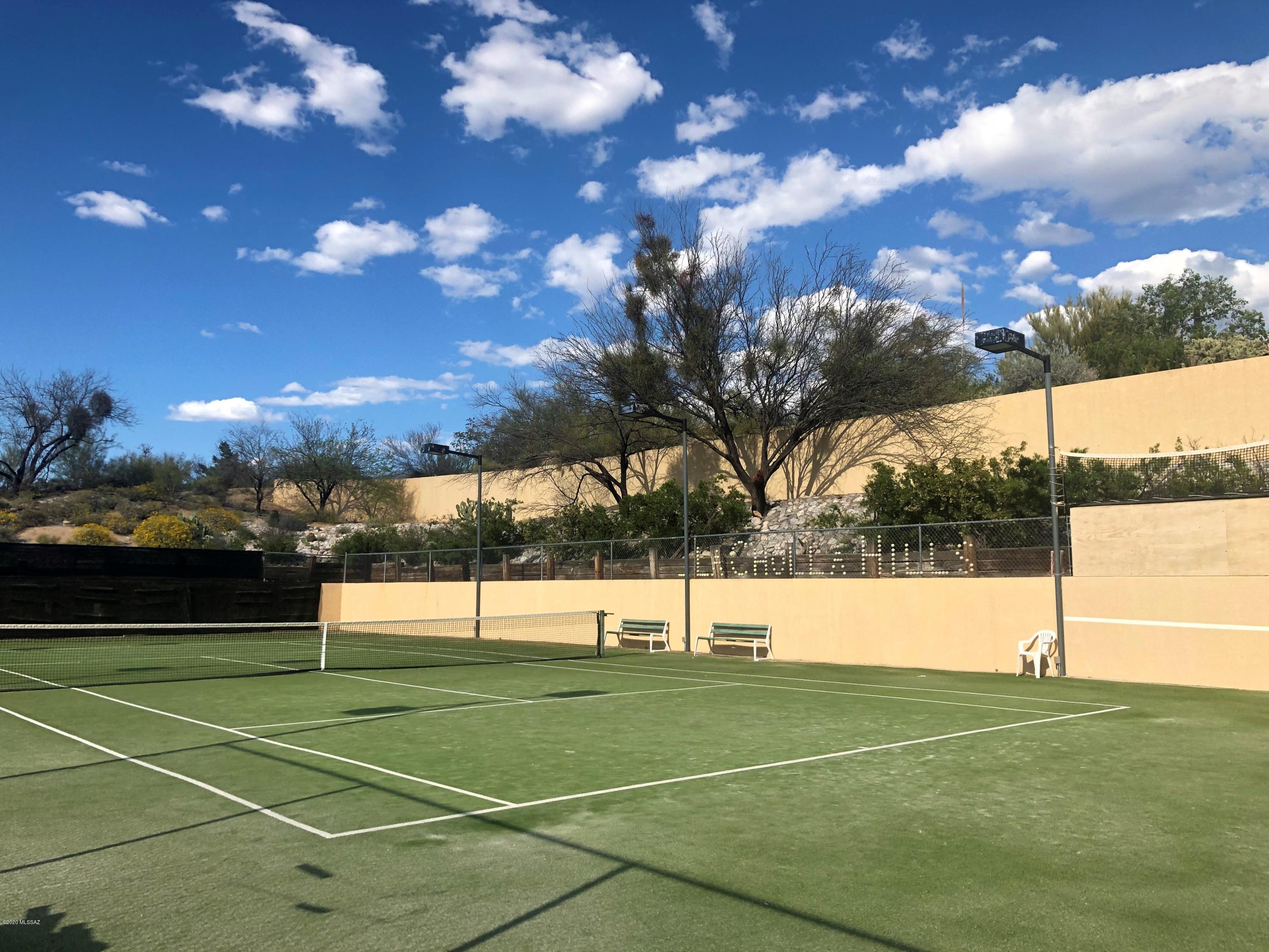 La Cholla Hills(1-313) - Residential