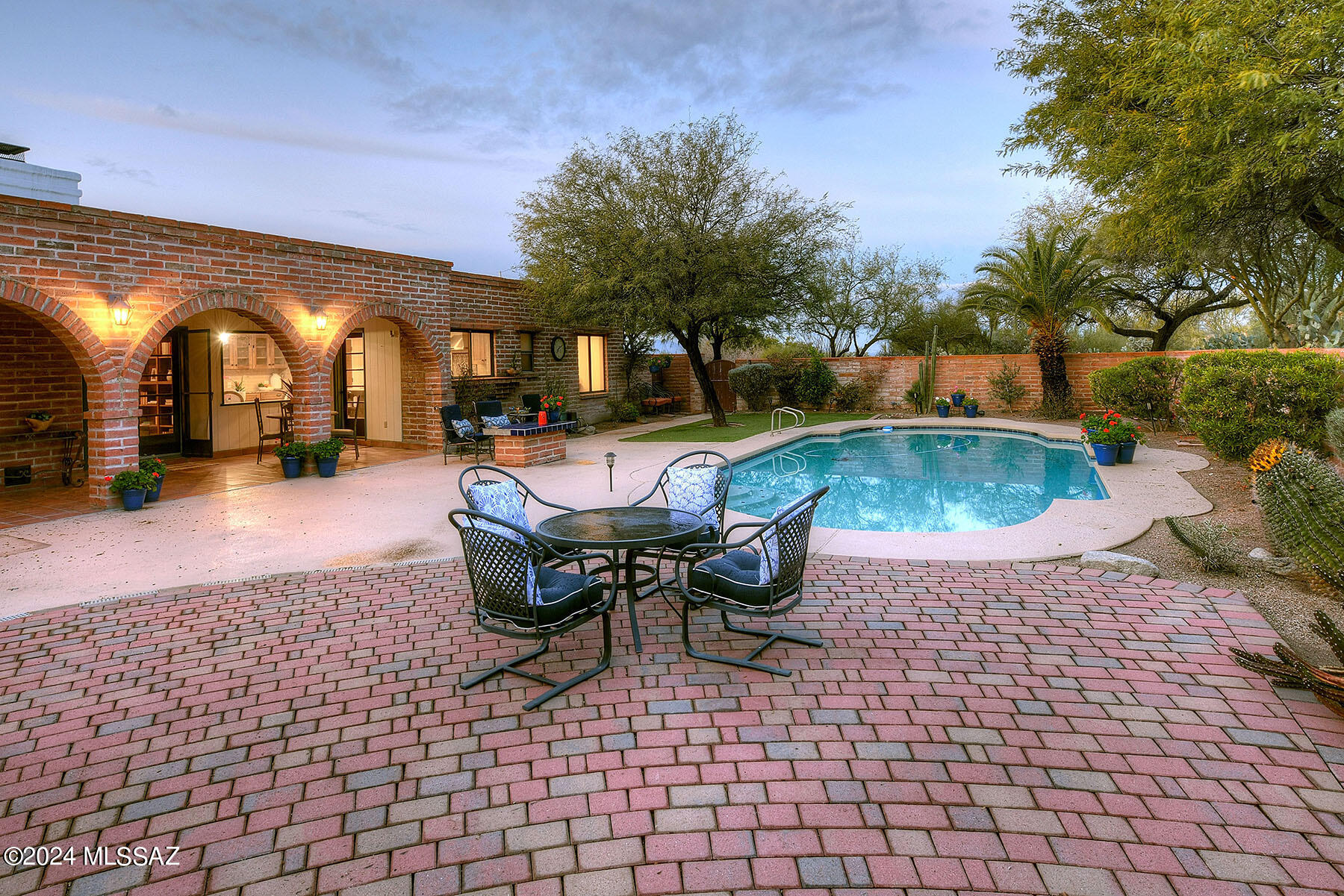 Catalina Foothills Est 8 - Residential