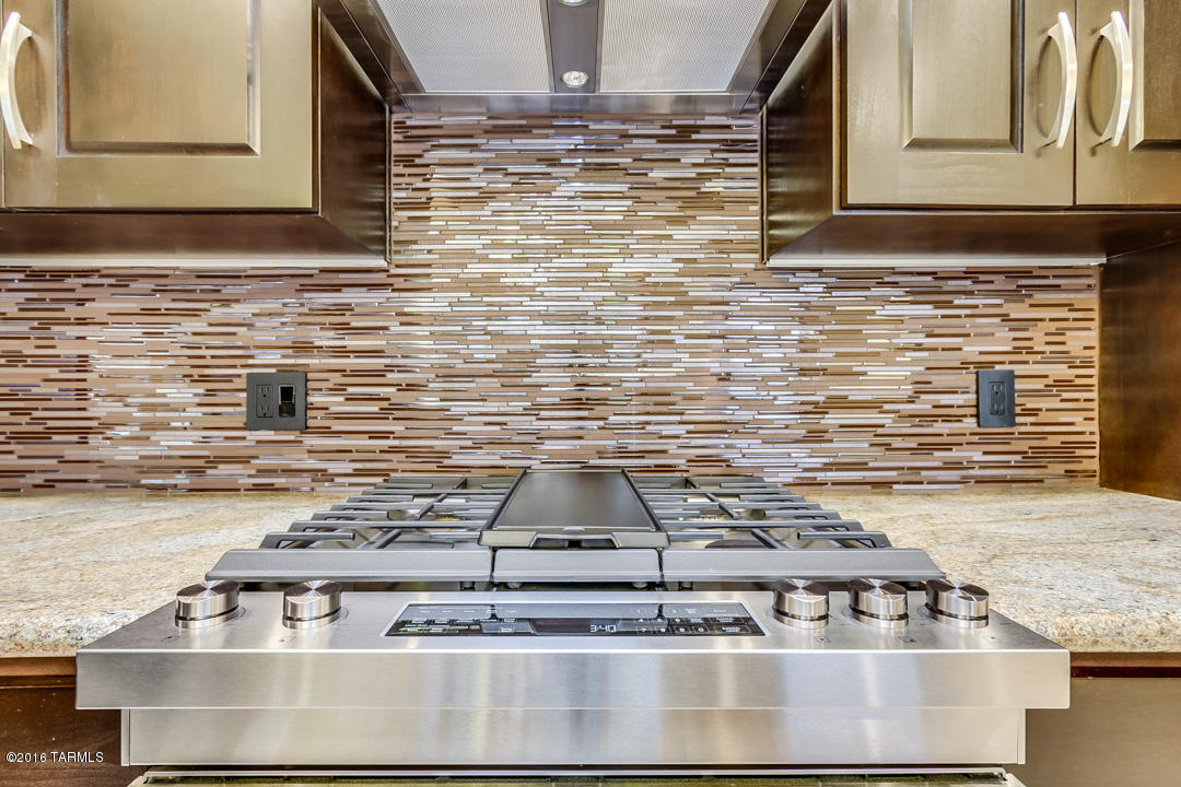 Whaleback Ridge Estates at Ventana Canyon (1-30) - Residential