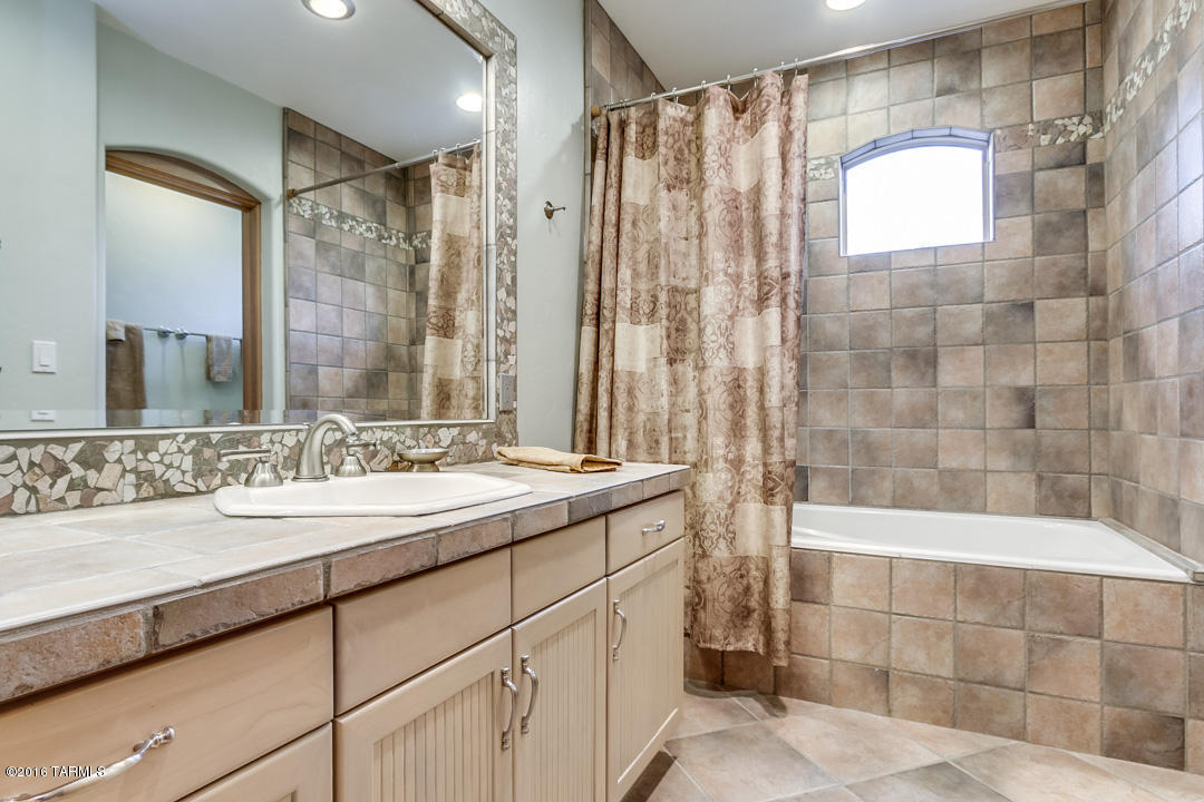 Whaleback Ridge Estates at Ventana Canyon (1-30) - Residential