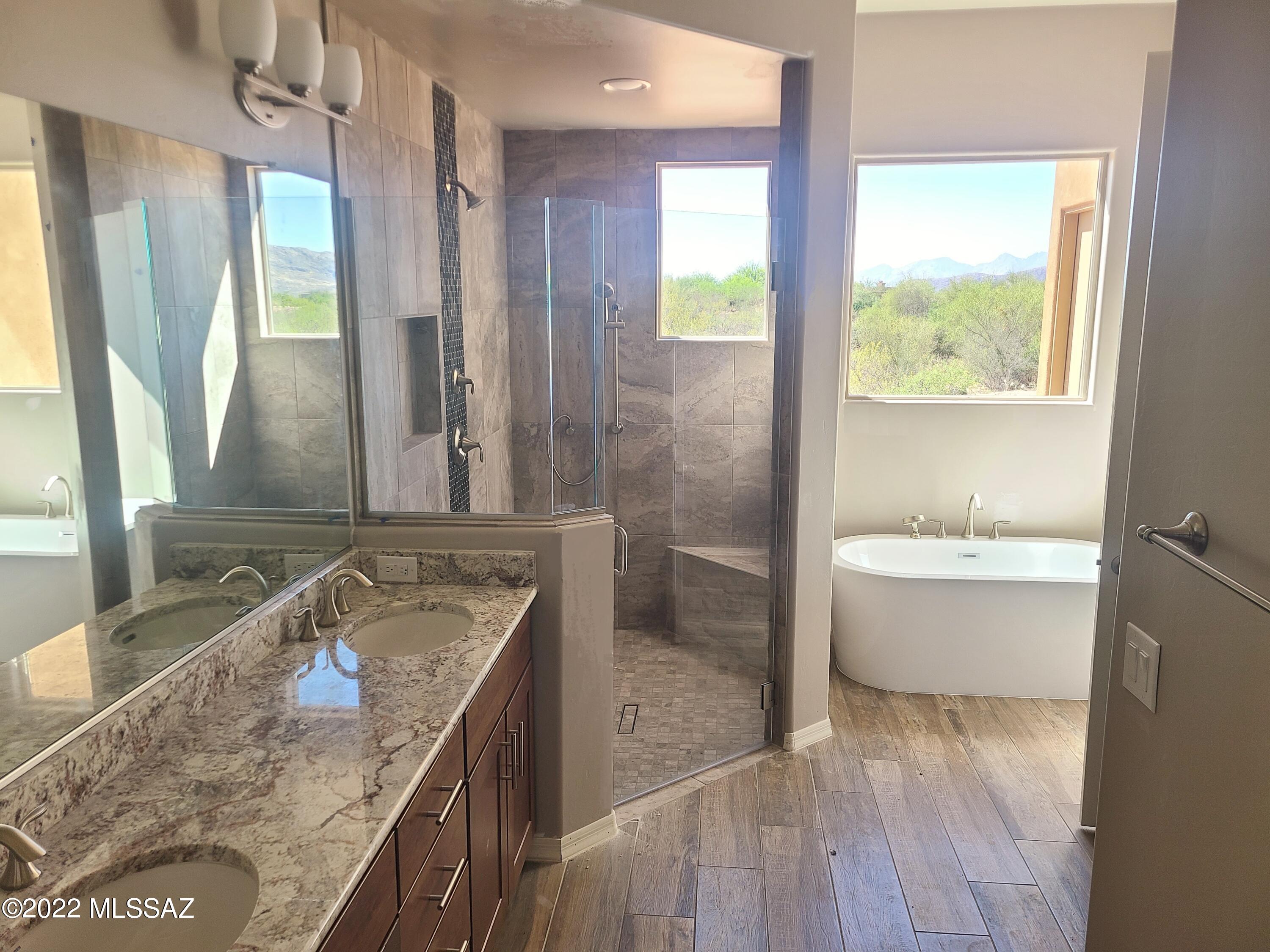 Coyote Creek (1-395) - Residential