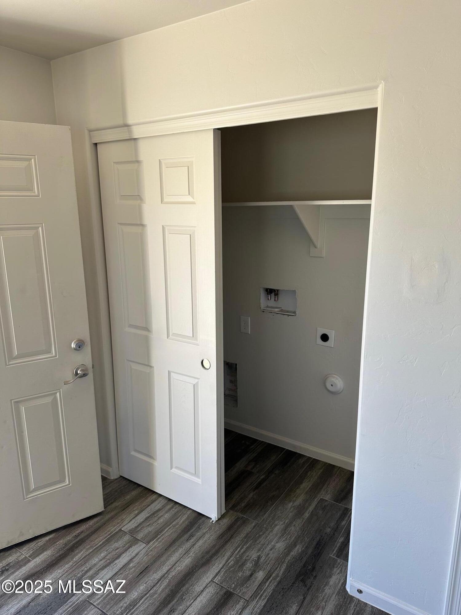 El Rio Park - Residential Lease