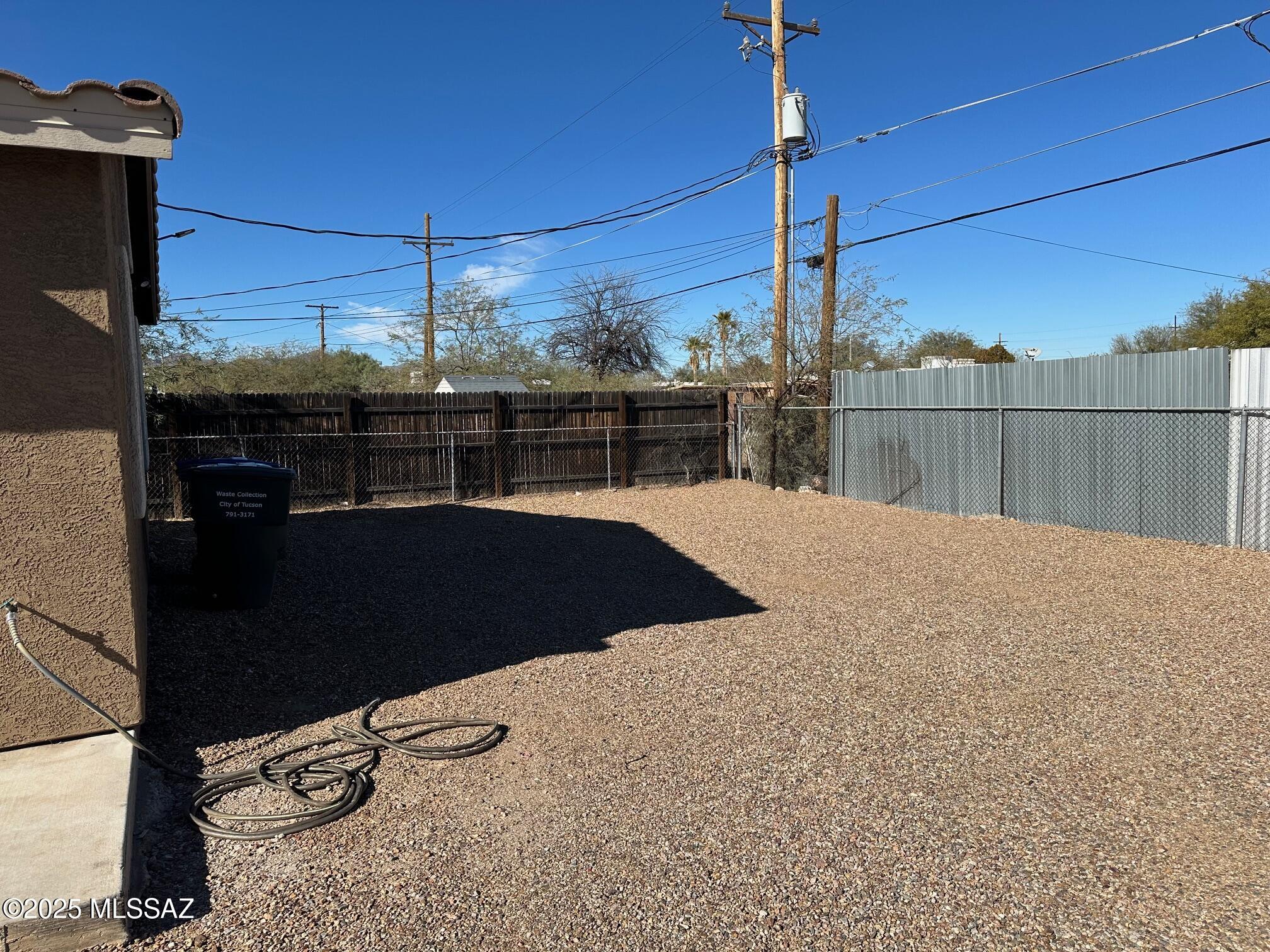 El Rio Park - Residential Lease