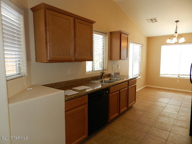 Tres Pueblos - Residential