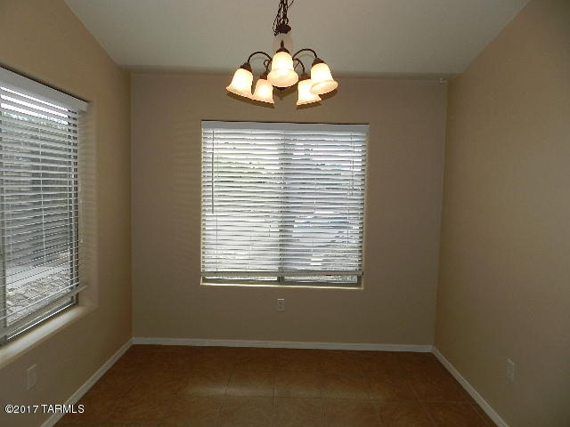 Tres Pueblos - Residential