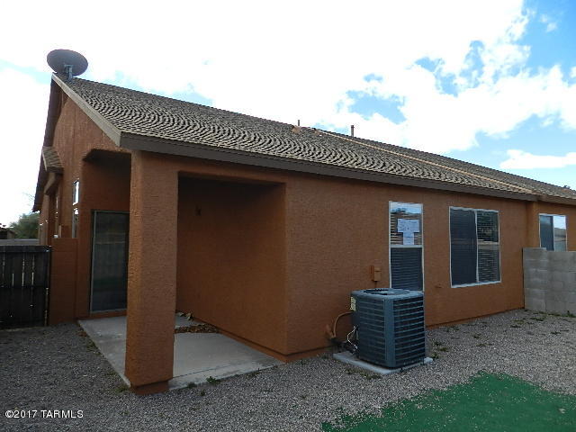 Tres Pueblos - Residential