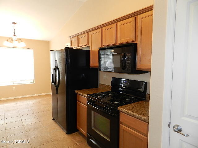 Tres Pueblos - Residential